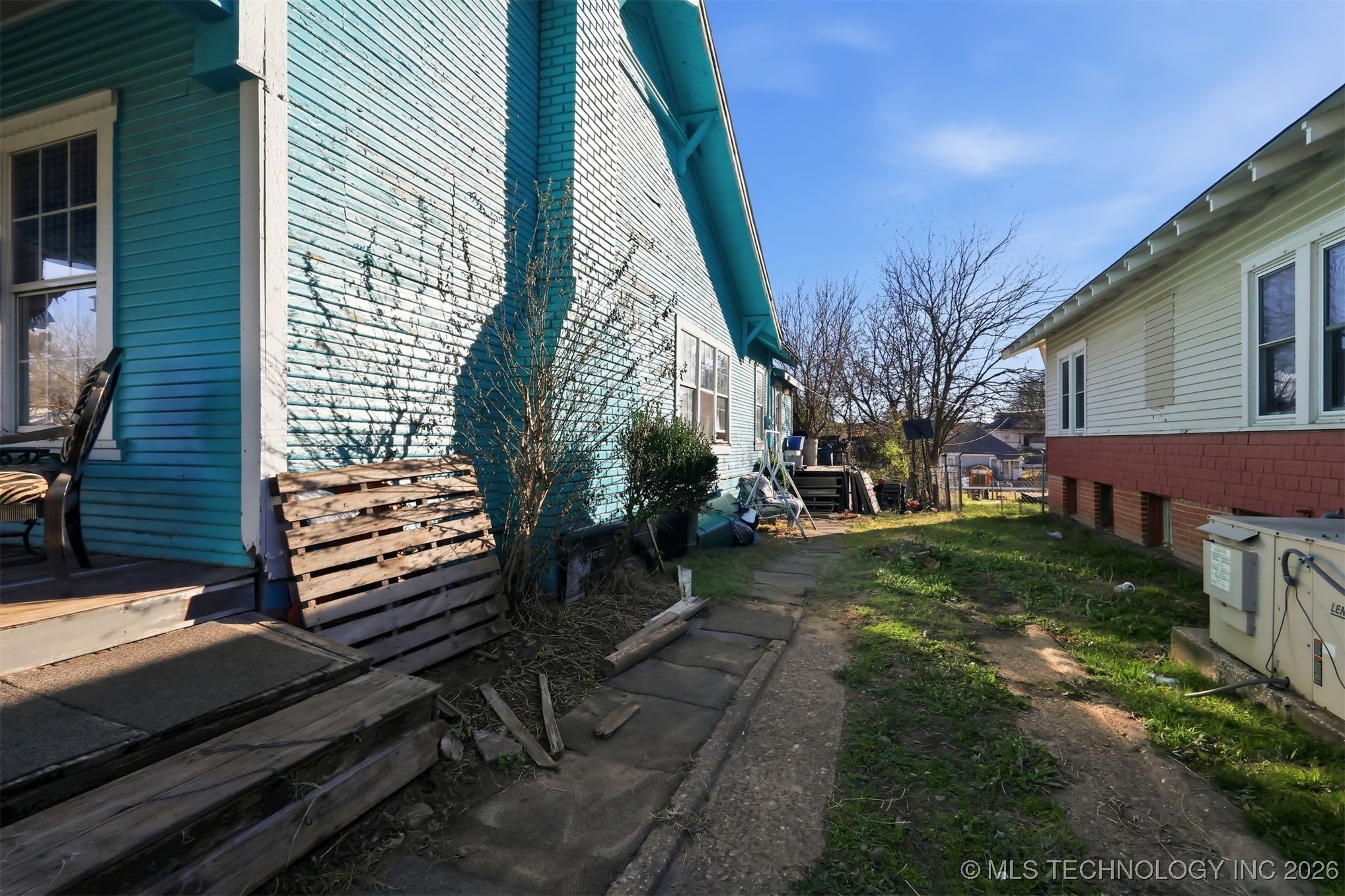 303 W Cummings Street Henryetta OK 74437