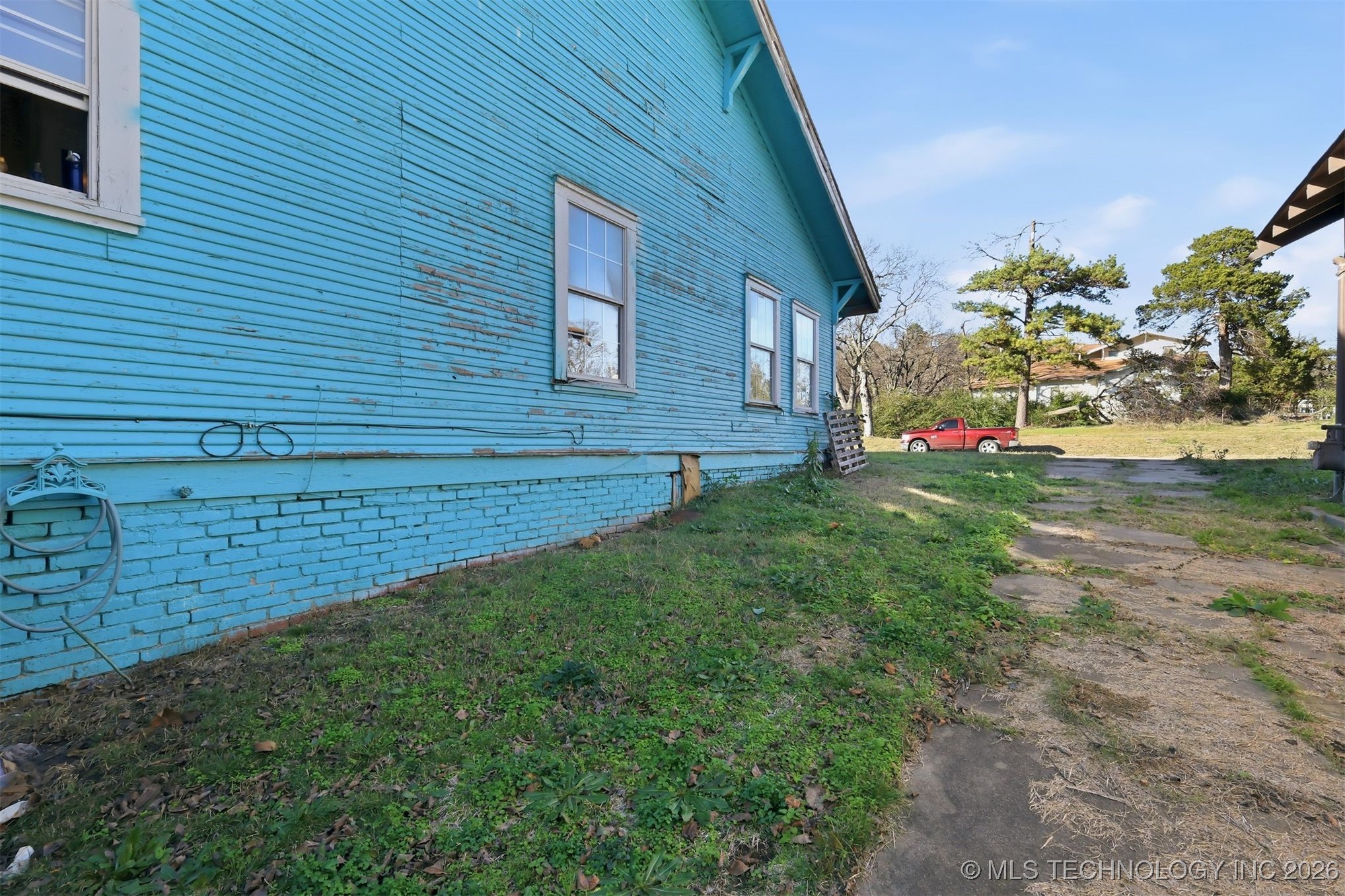 303 W Cummings Street Henryetta OK 74437