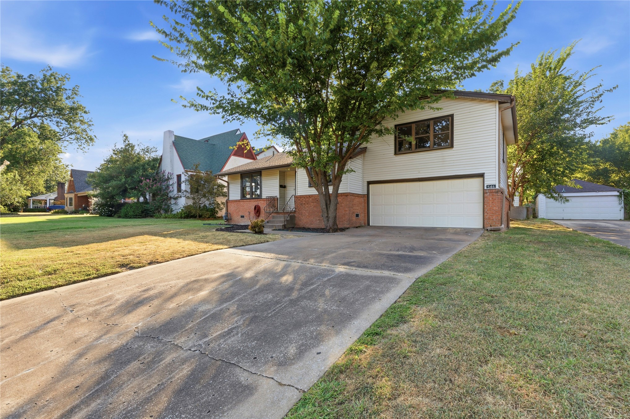 546 S Zurich Avenue Tulsa OK 74112