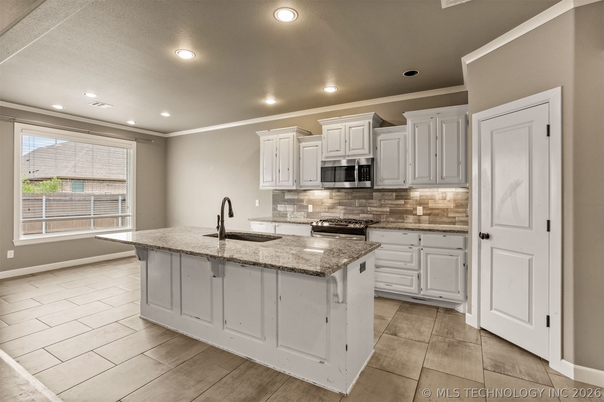 8110 N 77 Eastavenue Owasso OK 74055