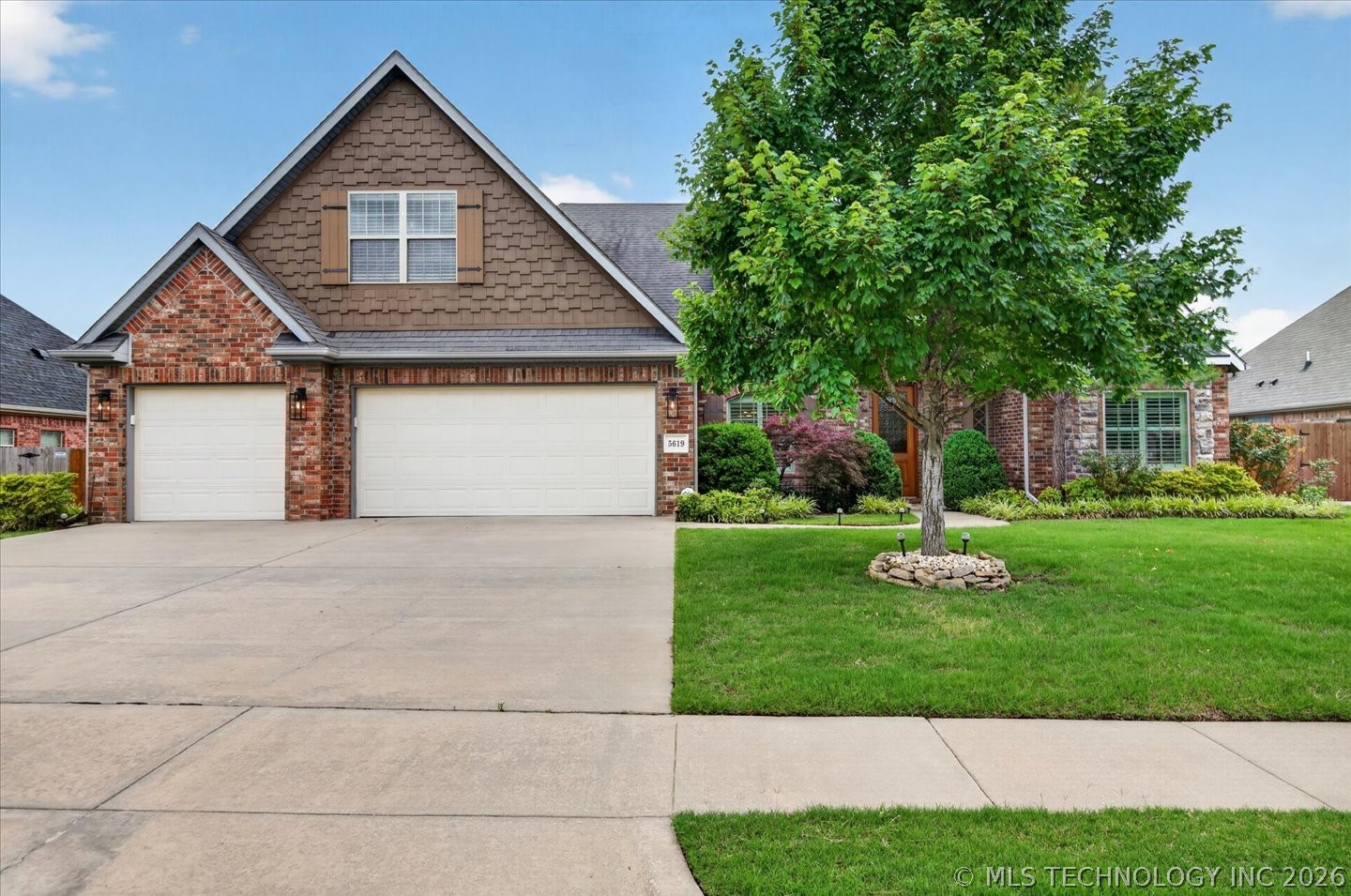 5619 Nottingham Place Bartlesville OK 74006