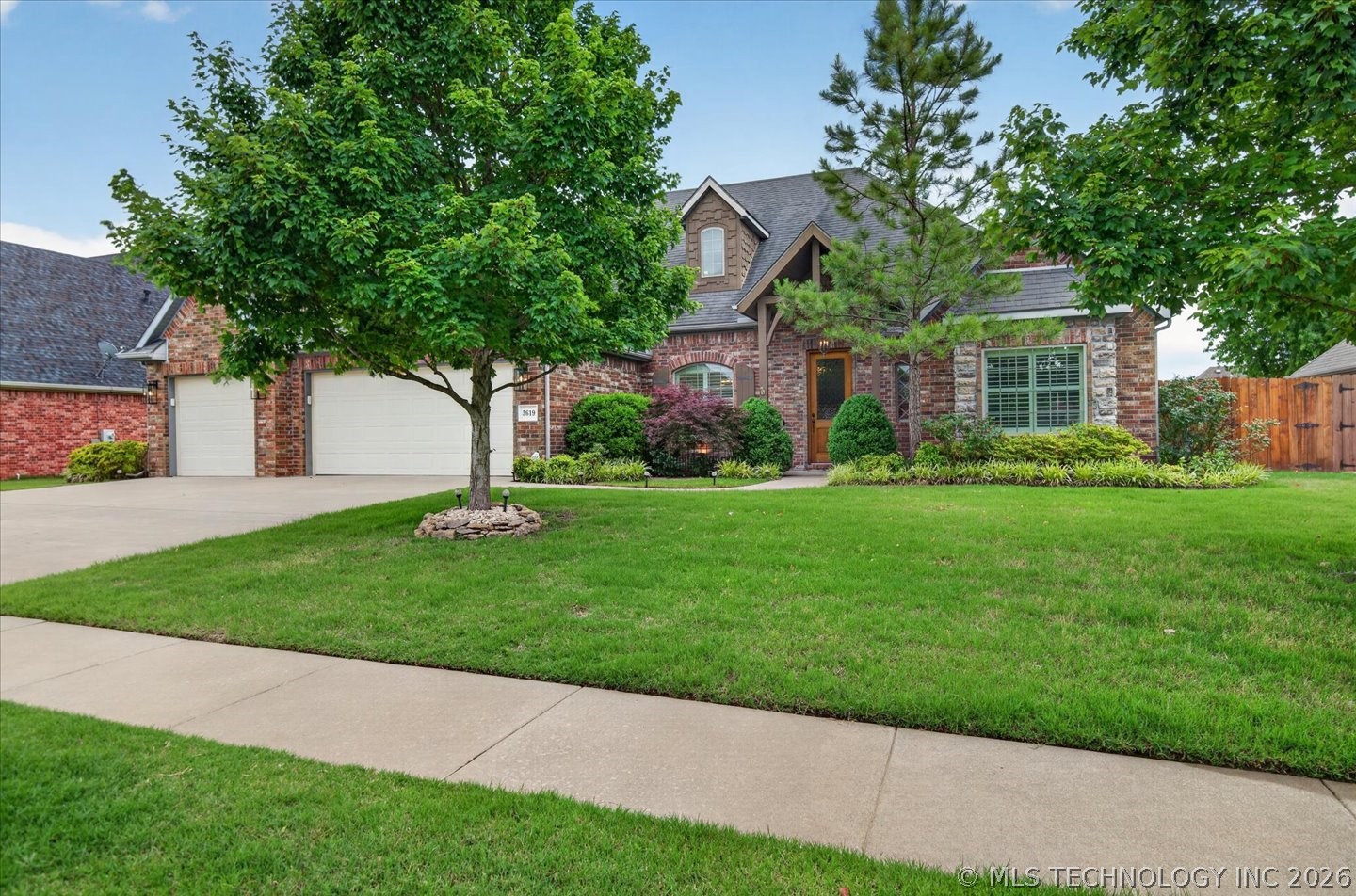 5619 Nottingham Place Bartlesville OK 74006
