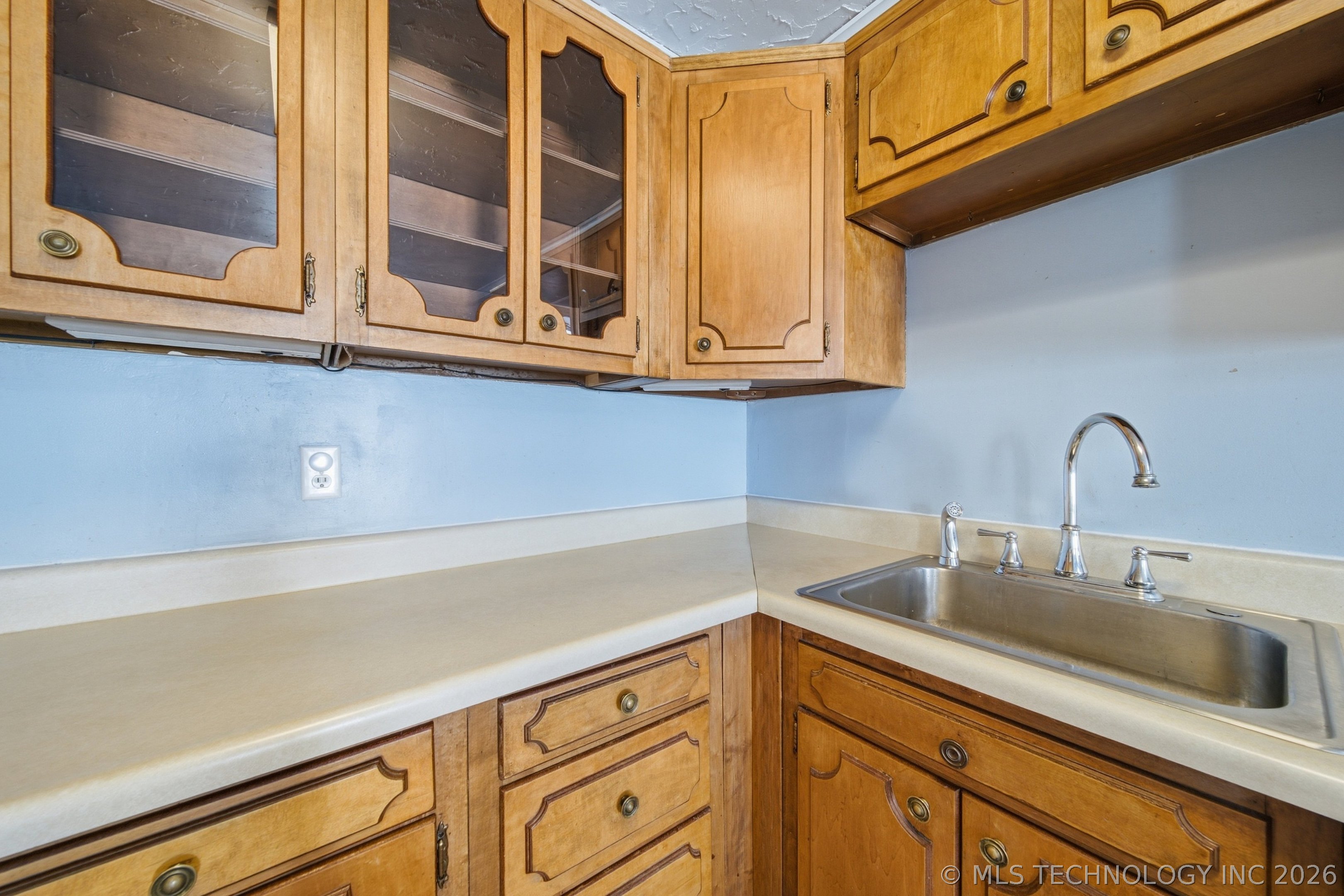 1120 S Quebec Avenue Tulsa OK 74112