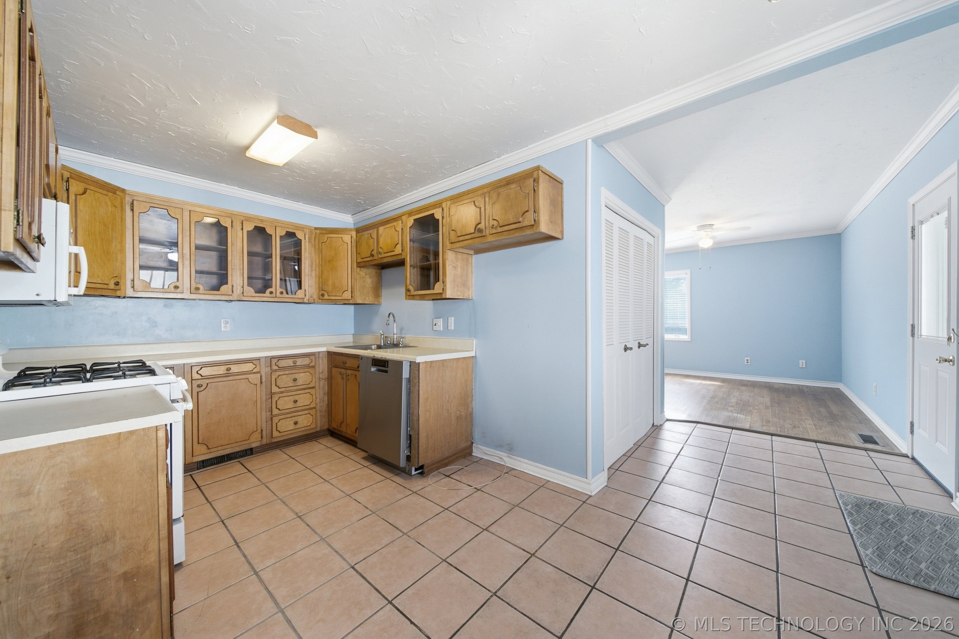 1120 S Quebec Avenue Tulsa OK 74112
