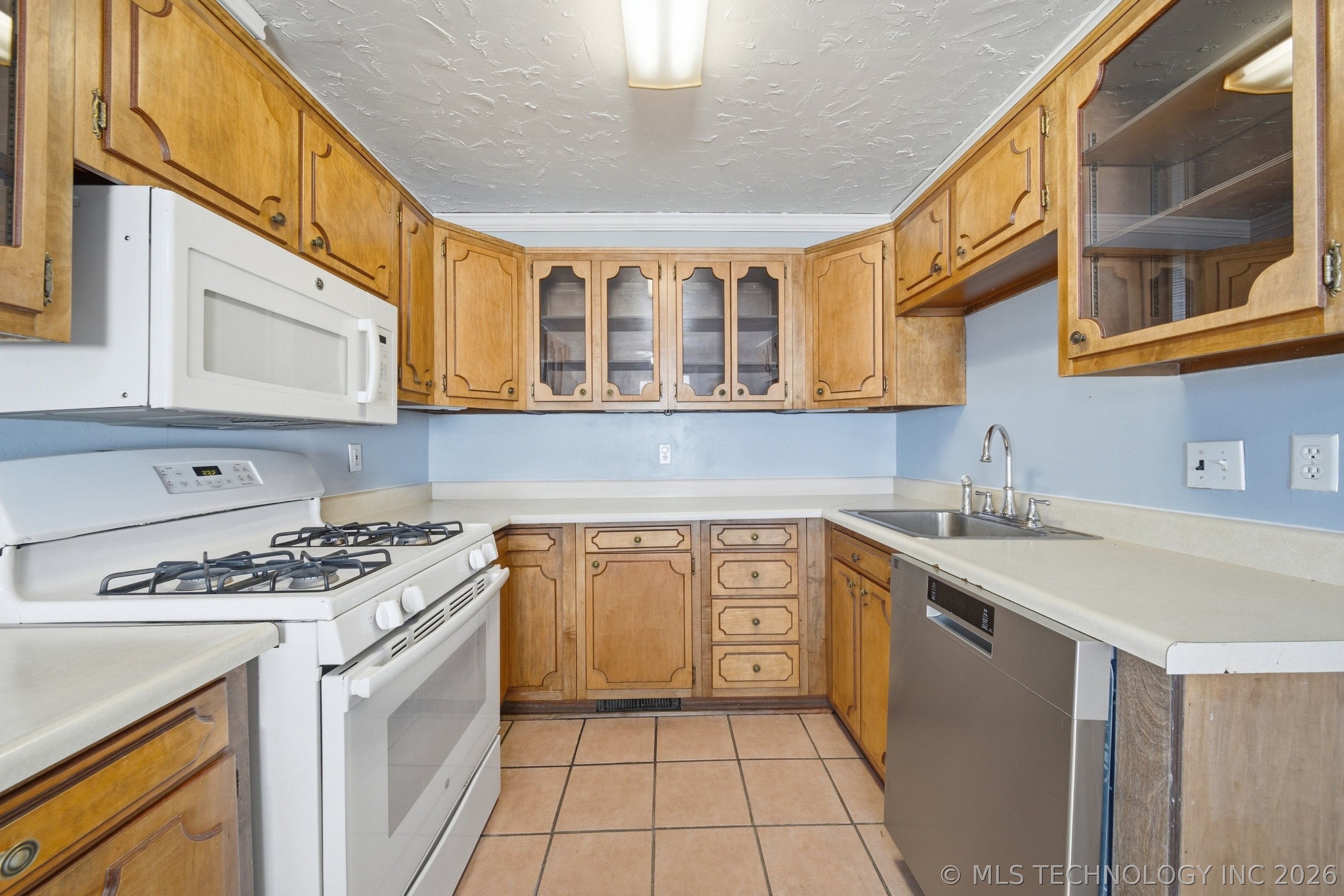 1120 S Quebec Avenue Tulsa OK 74112