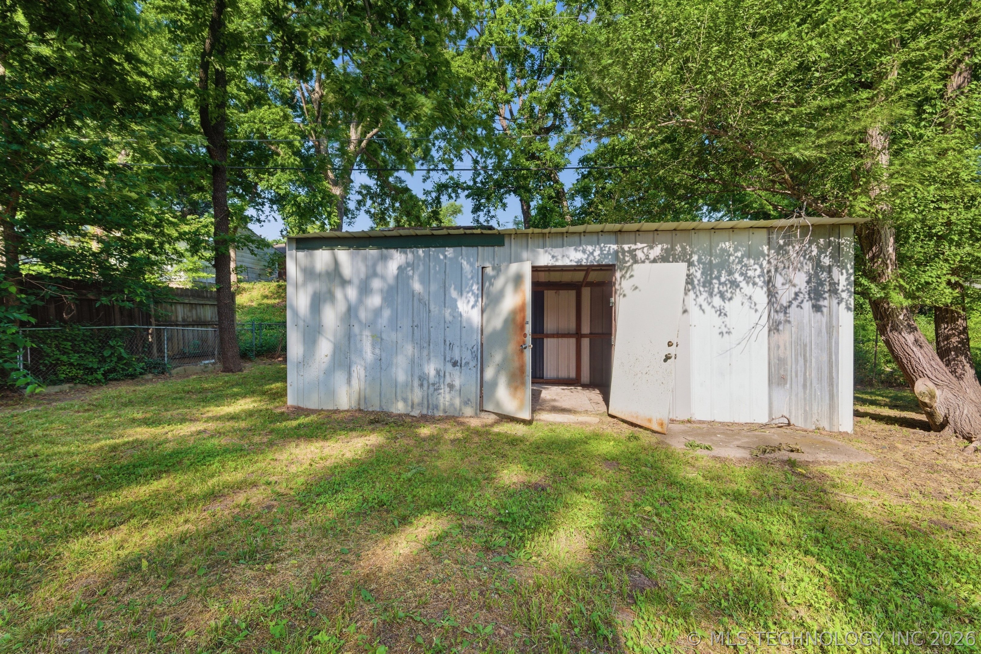 543 SE Wilshire Avenue Bartlesville OK 74006