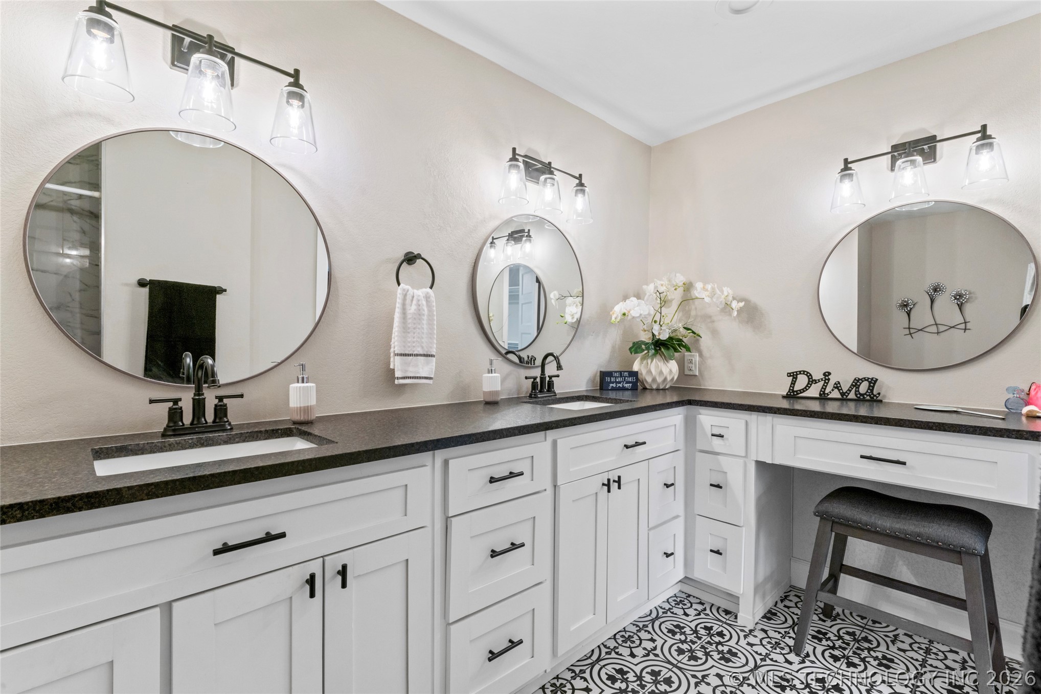 2448 E 56th Place Tulsa OK 74105