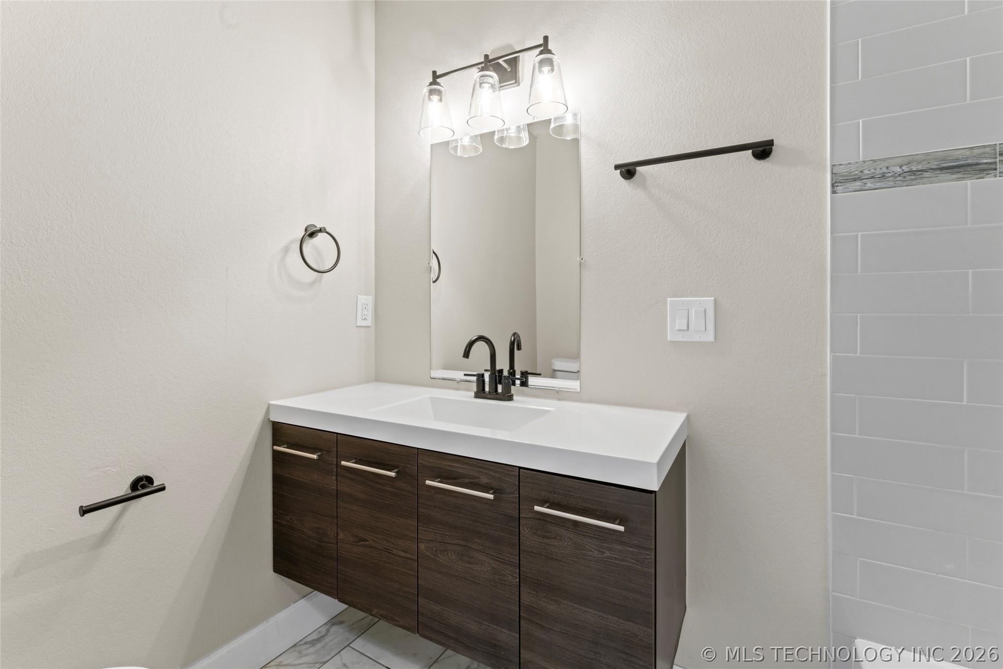 2448 E 56th Place Tulsa OK 74105