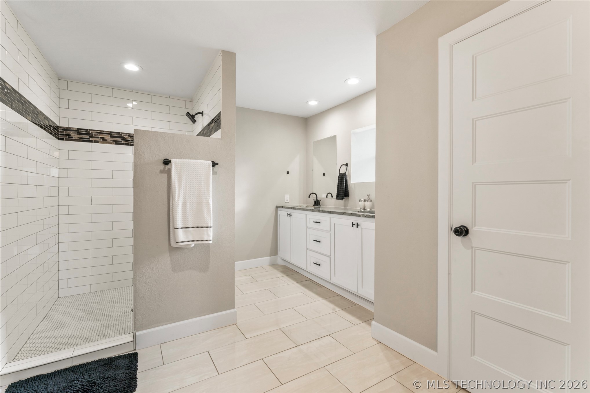 2448 E 56th Place Tulsa OK 74105