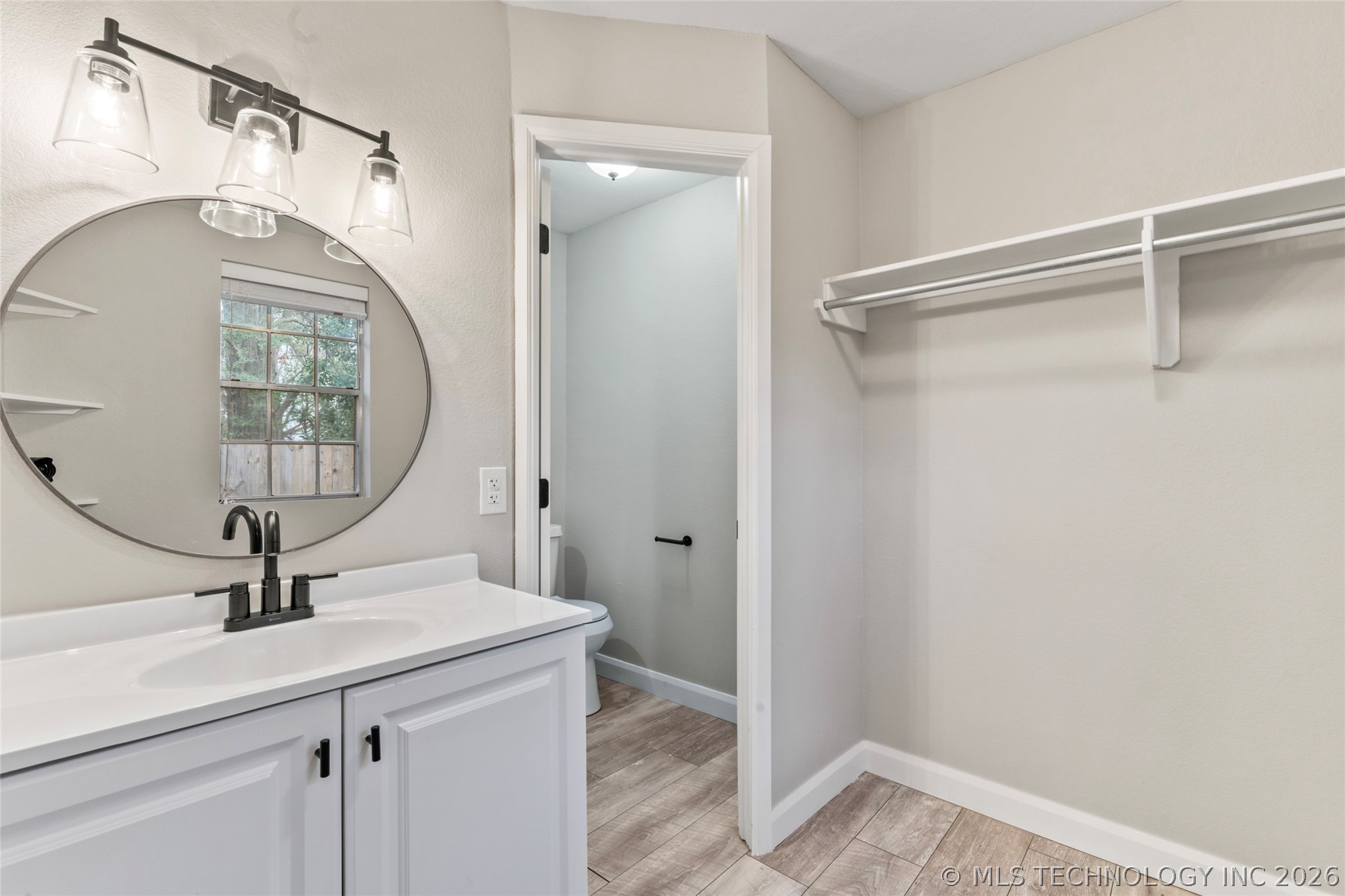 2448 E 56th Place Tulsa OK 74105
