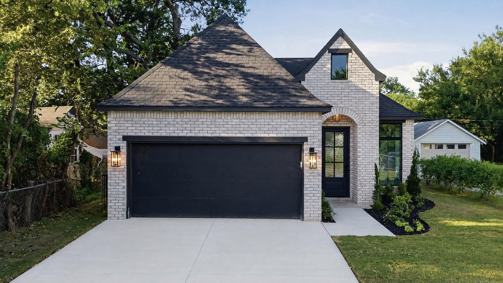 346 E Zion Place Tulsa OK 74106