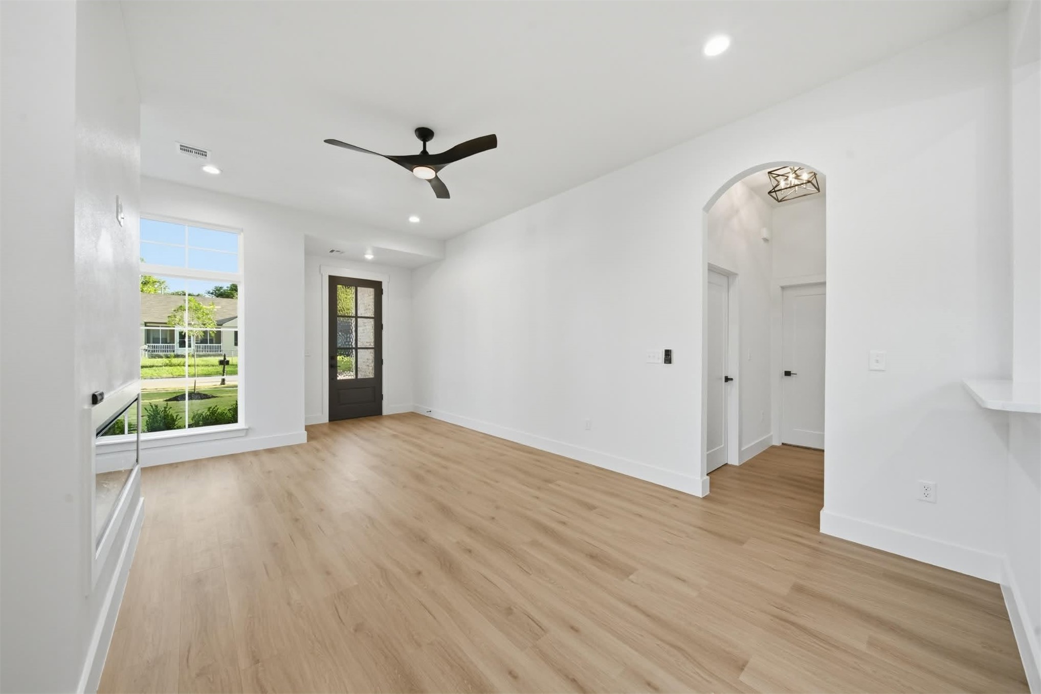 346 E Zion Place Tulsa OK 74106