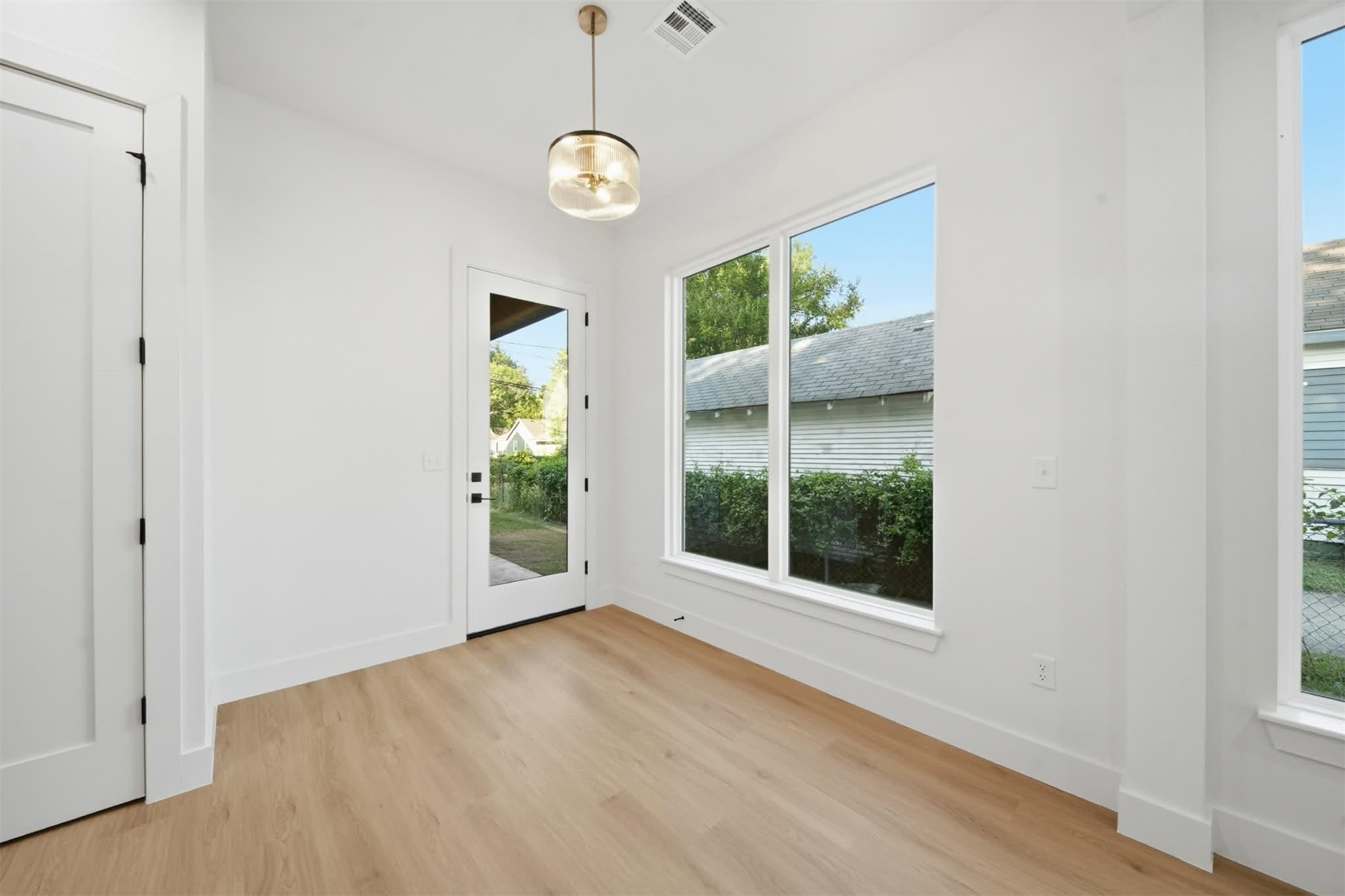 346 E Zion Place Tulsa OK 74106