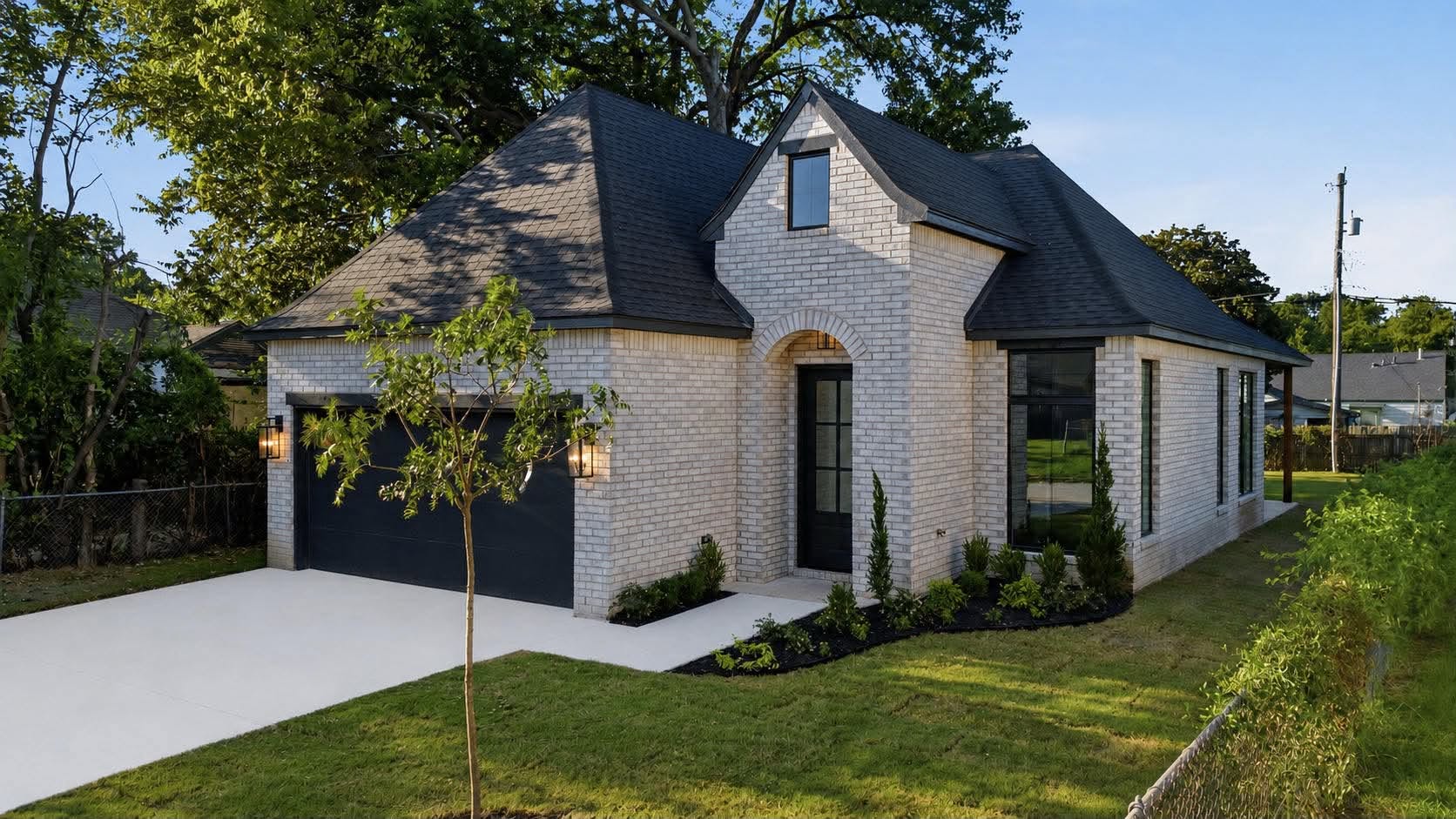346 E Zion Place Tulsa OK 74106