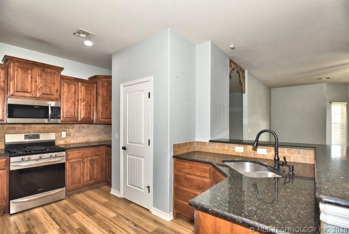 1810 S Stephanie Street Sapulpa OK 74066