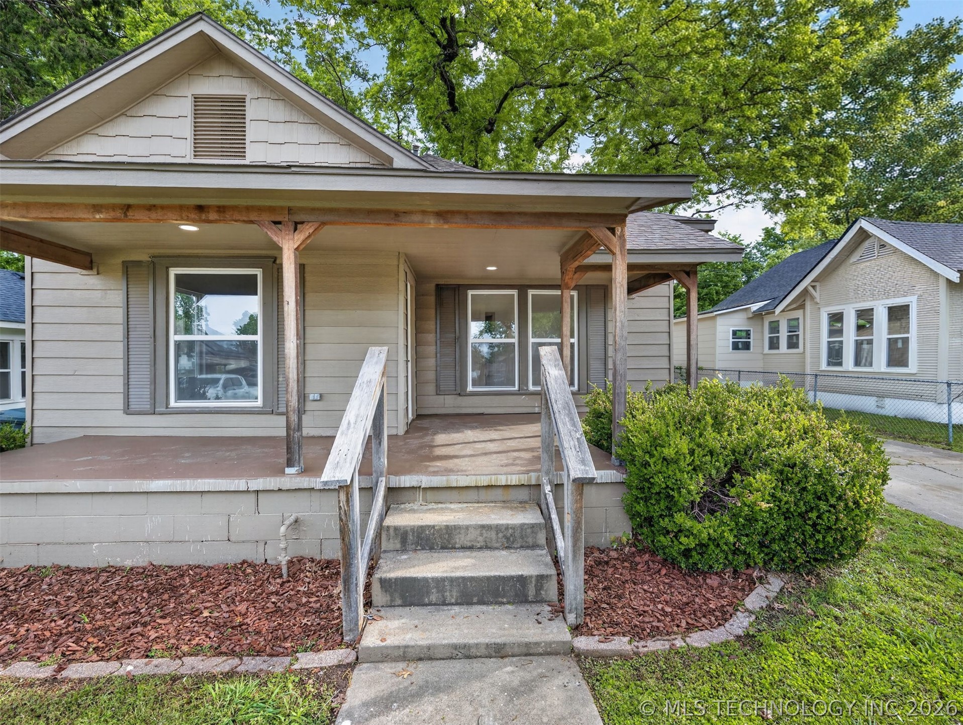 316 E 5th Street Claremore OK 74017