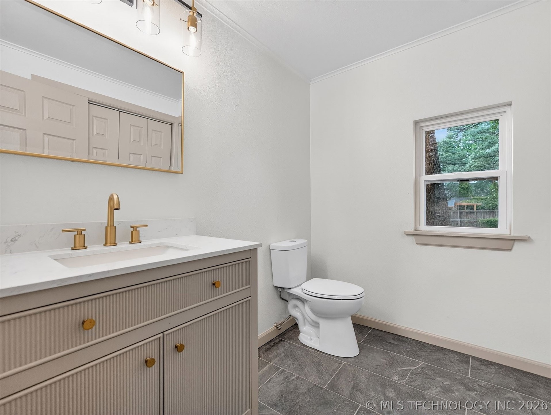 316 E 5th Street Claremore OK 74017