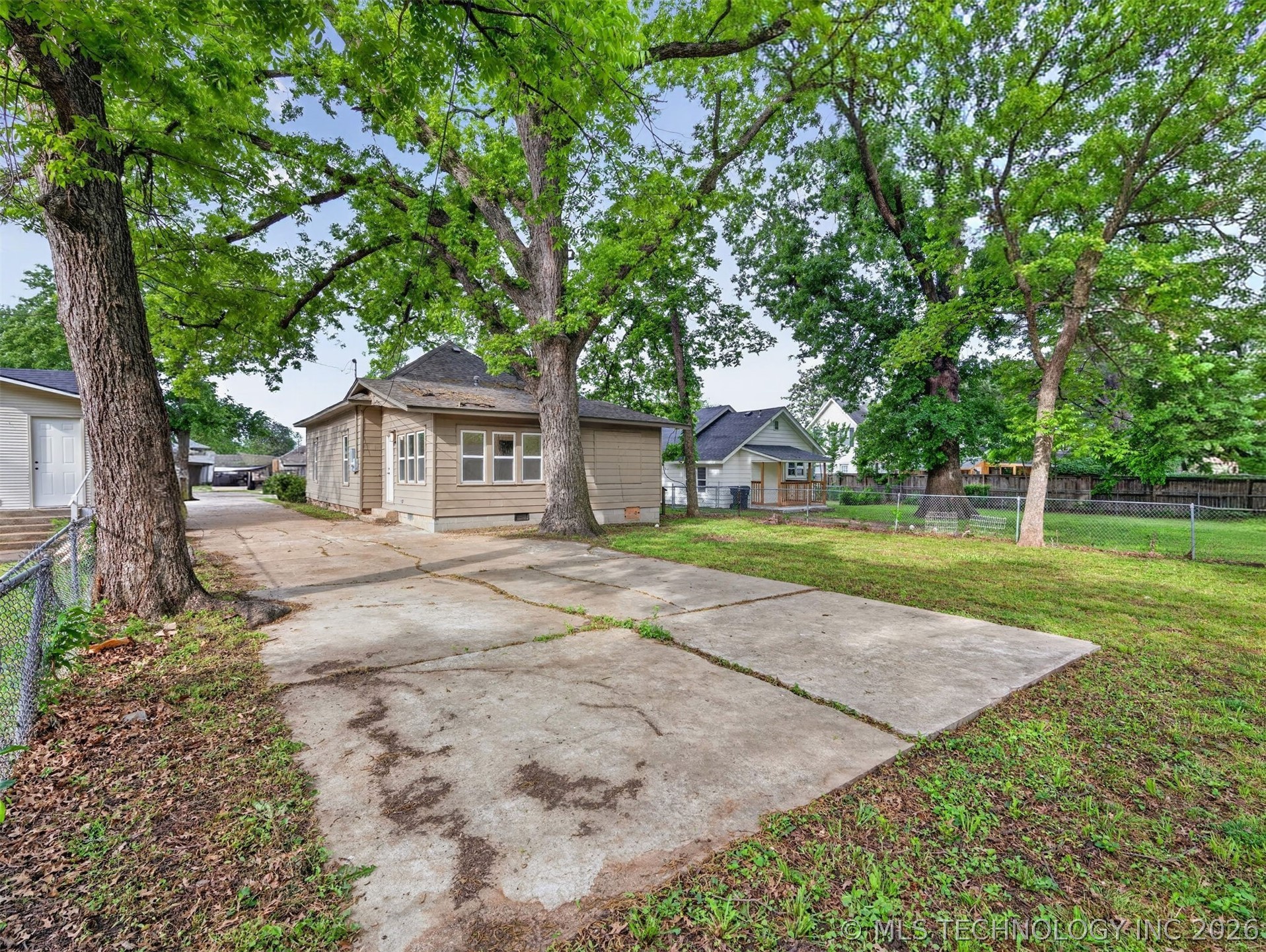316 E 5th Street Claremore OK 74017