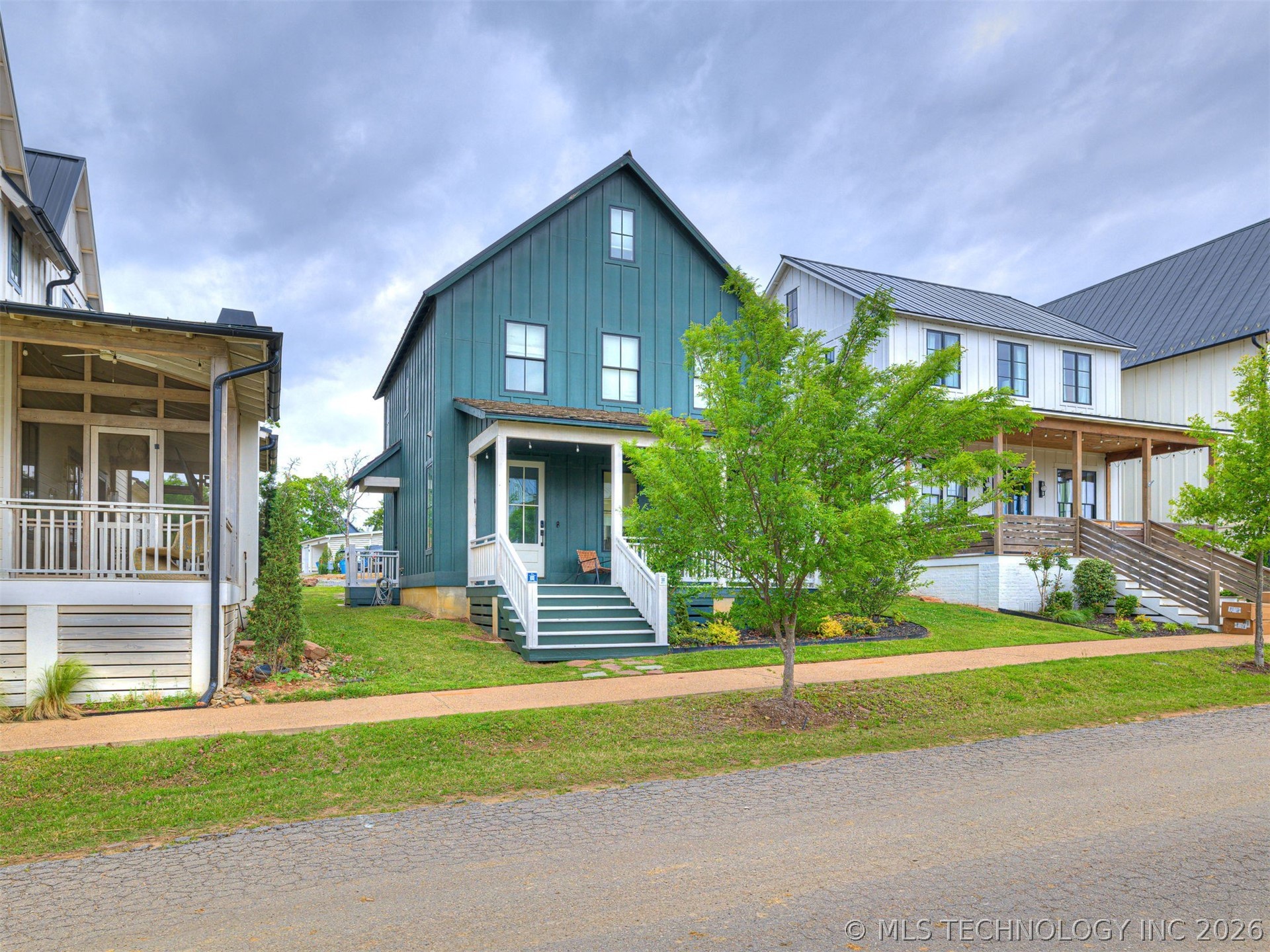45 Ramble Along Road Carlton Landing OK 74432