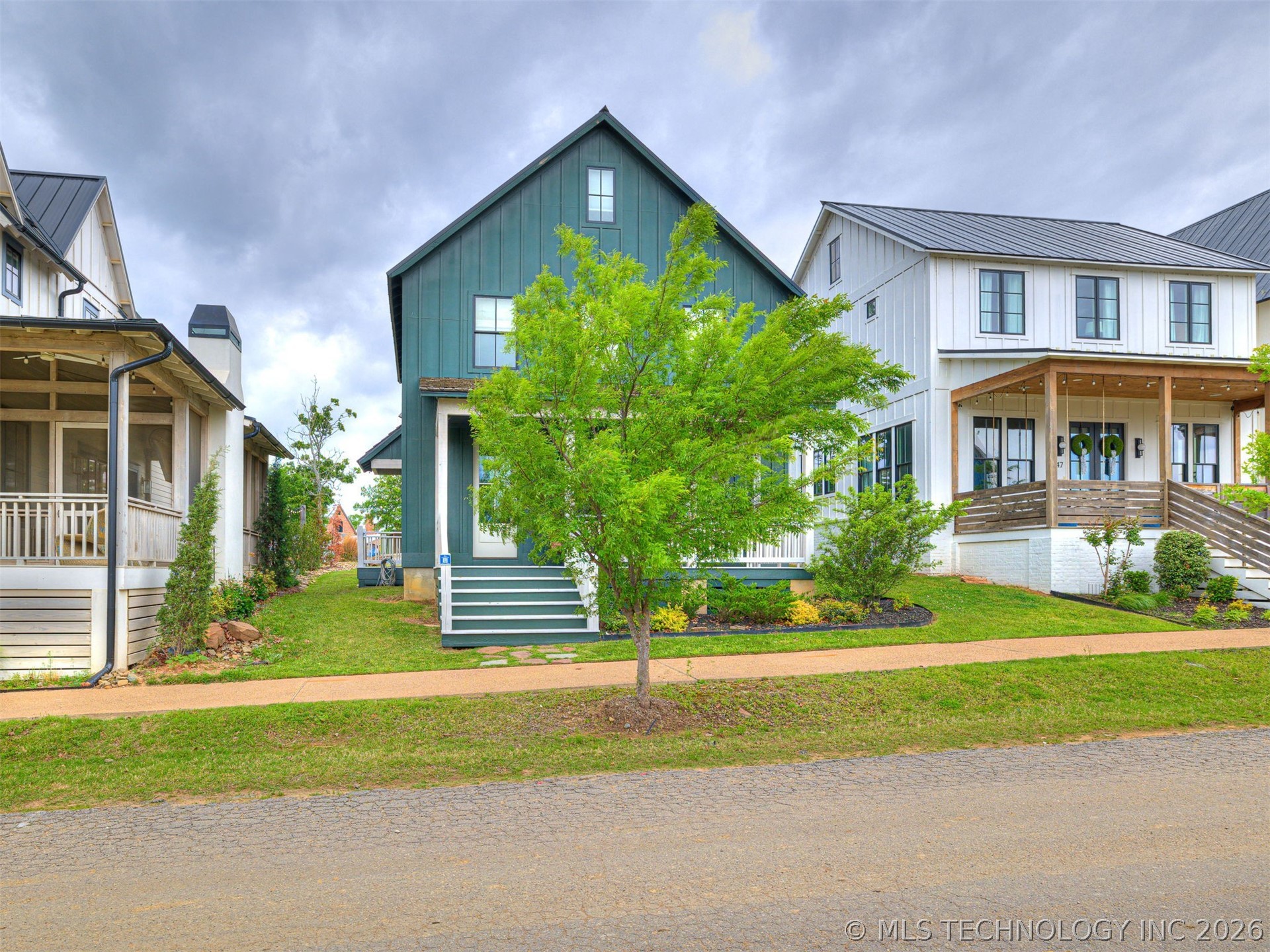 45 Ramble Along Road Carlton Landing OK 74432