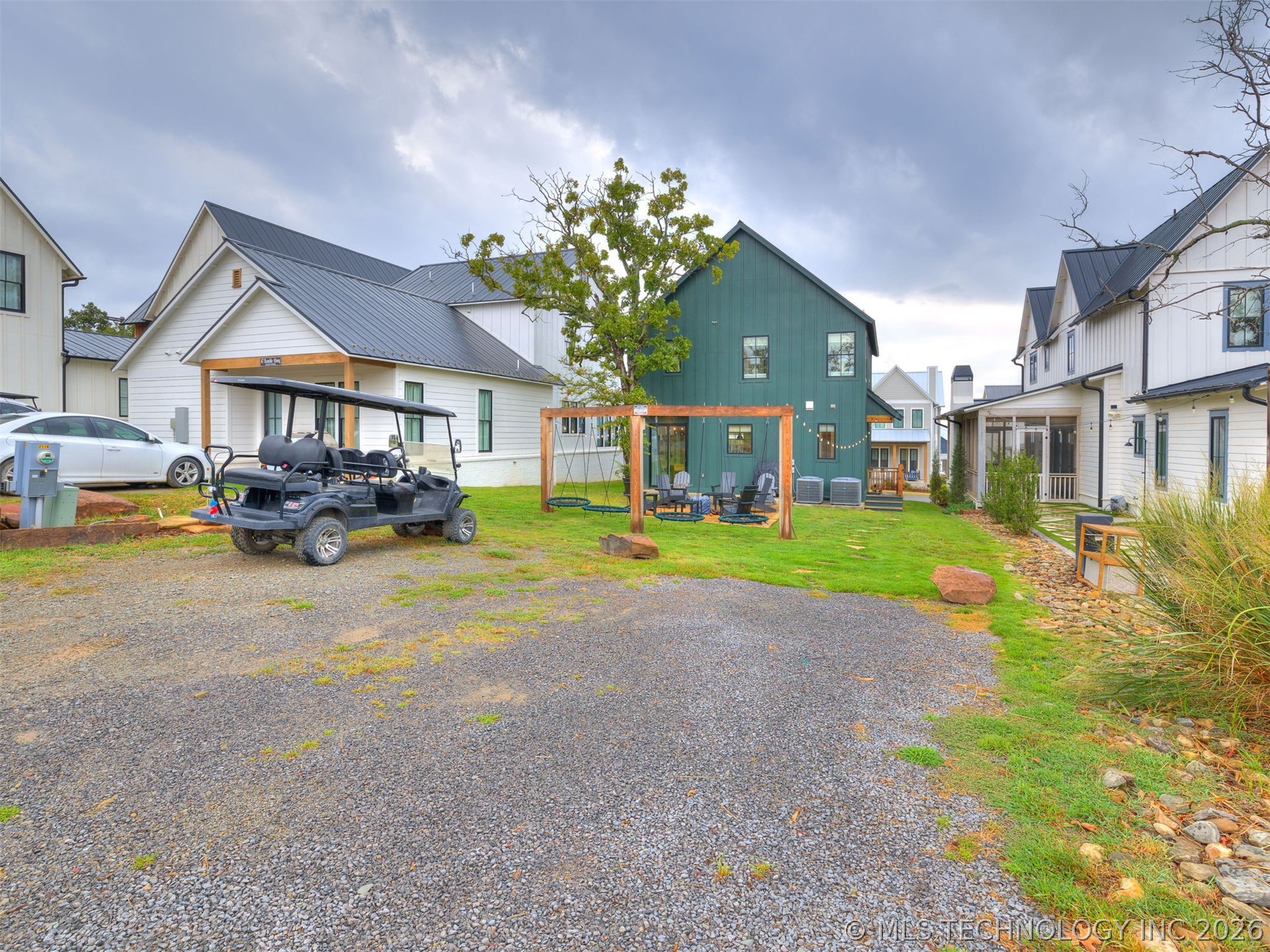 45 Ramble Along Road Carlton Landing OK 74432