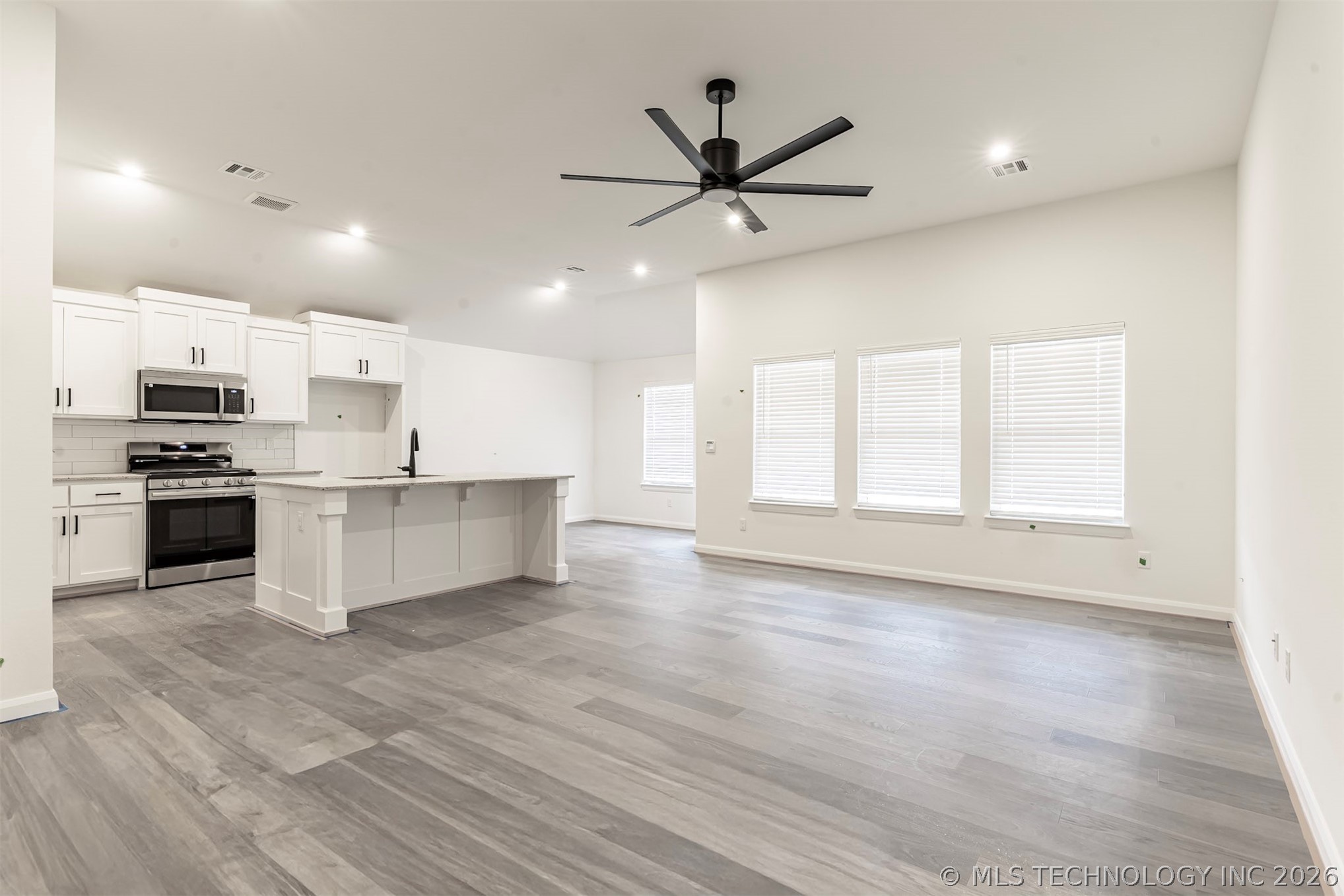 27173 E 109th Street S Coweta OK 74429
