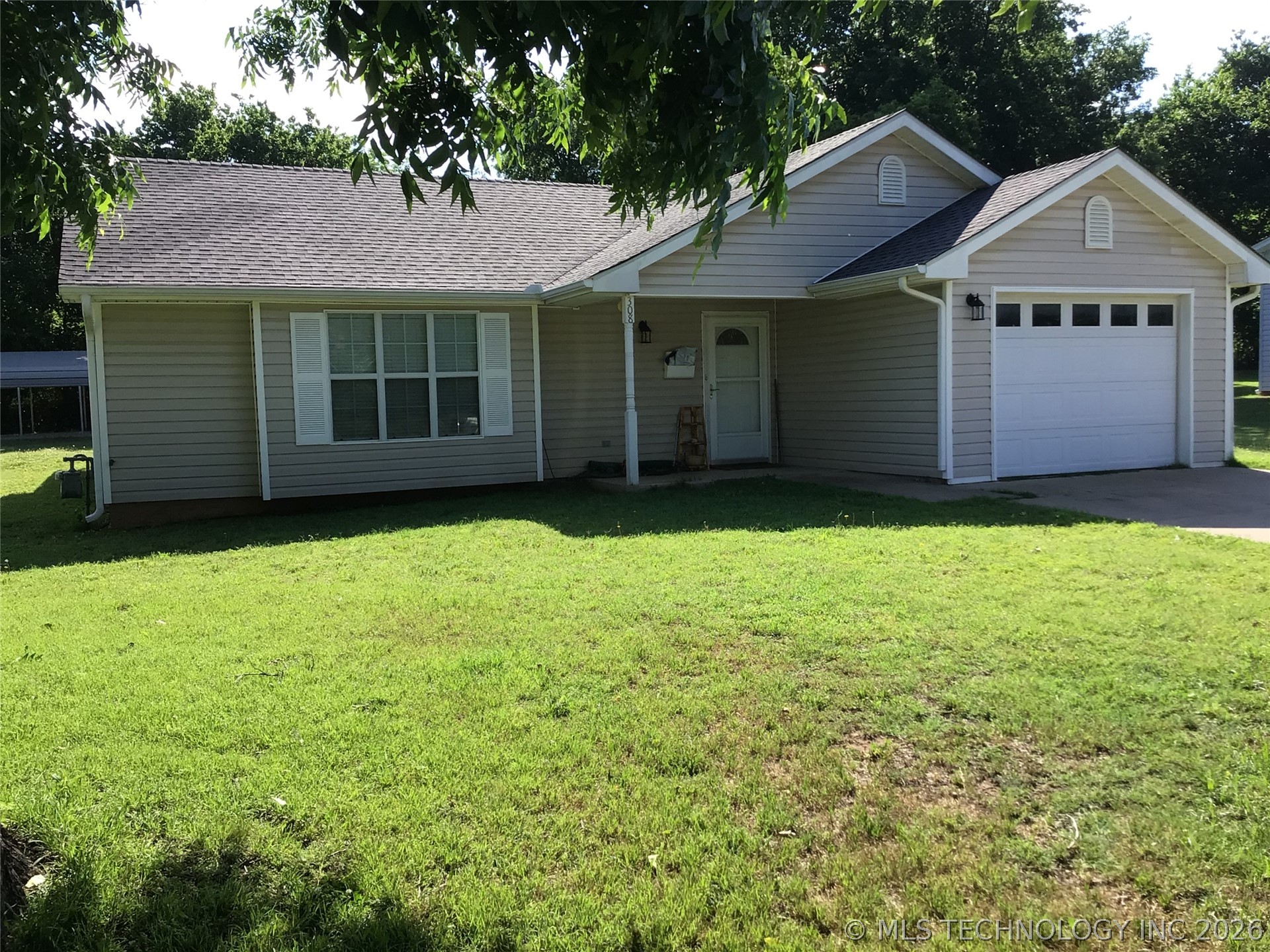 308 N 4th Davis OK 73030