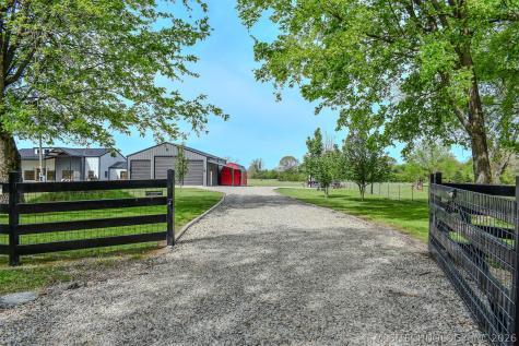 986 N 4430 Road Valliant OK 74764