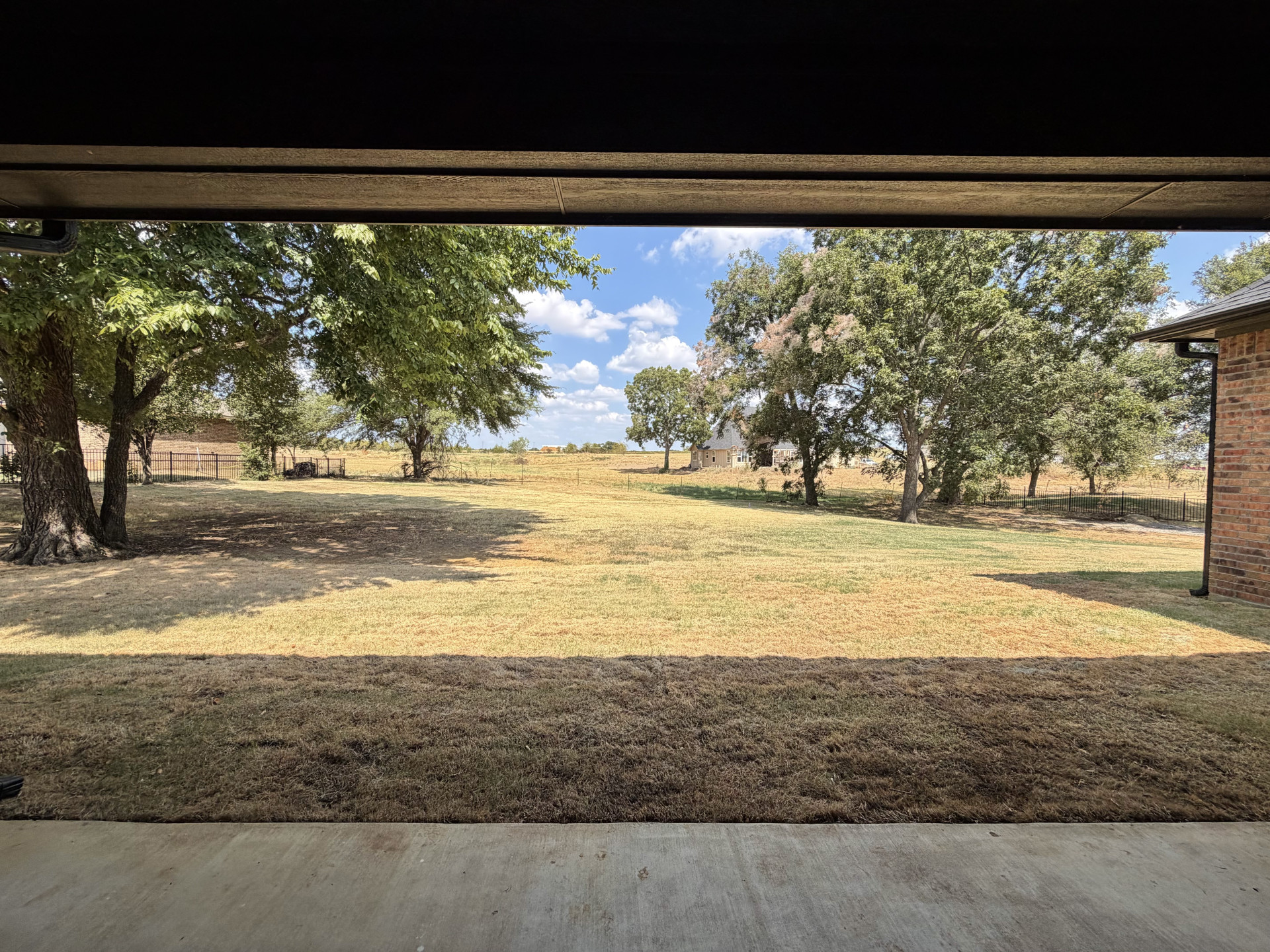 33 Wilderness Road N Calera OK 74730