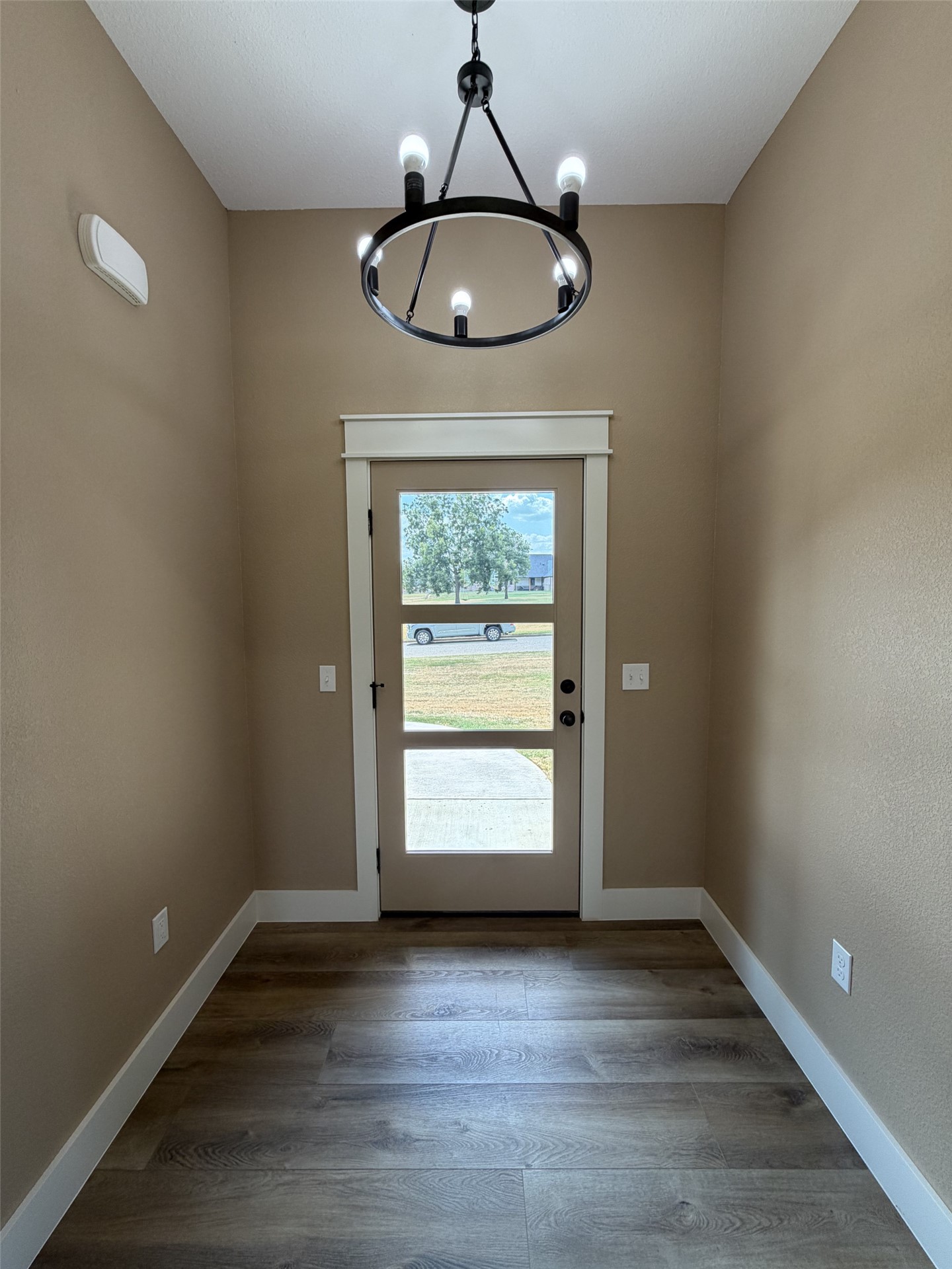 33 Wilderness Road N Calera OK 74730