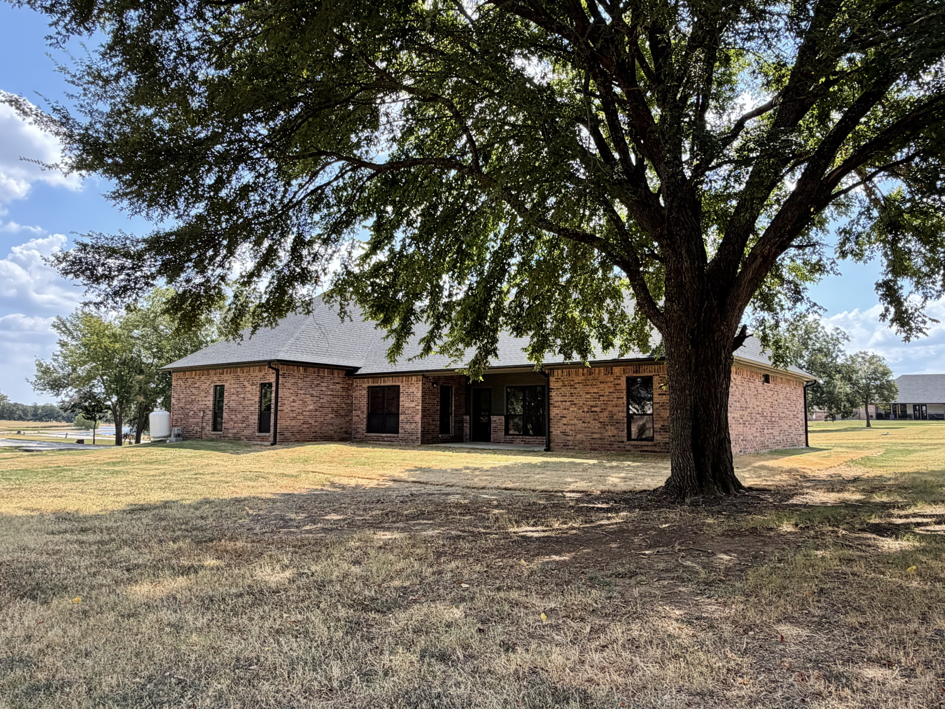 33 Wilderness Road N Calera OK 74730