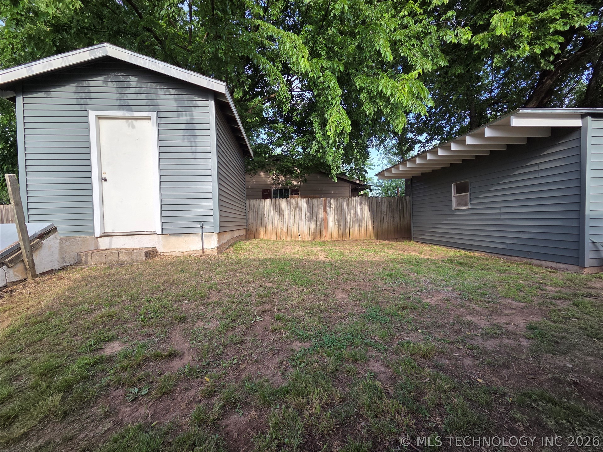 216 N Pine Street Oologah OK 74053