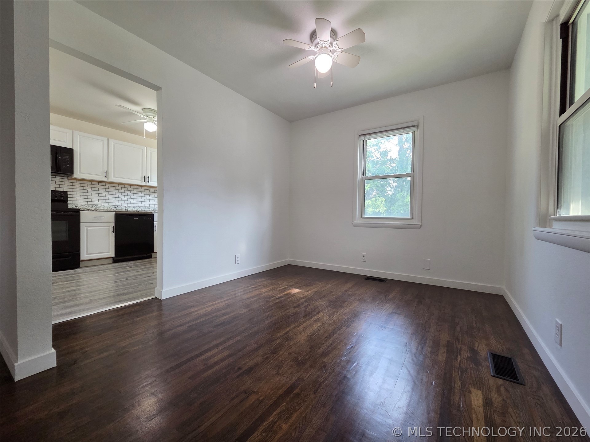 216 N Pine Street Oologah OK 74053