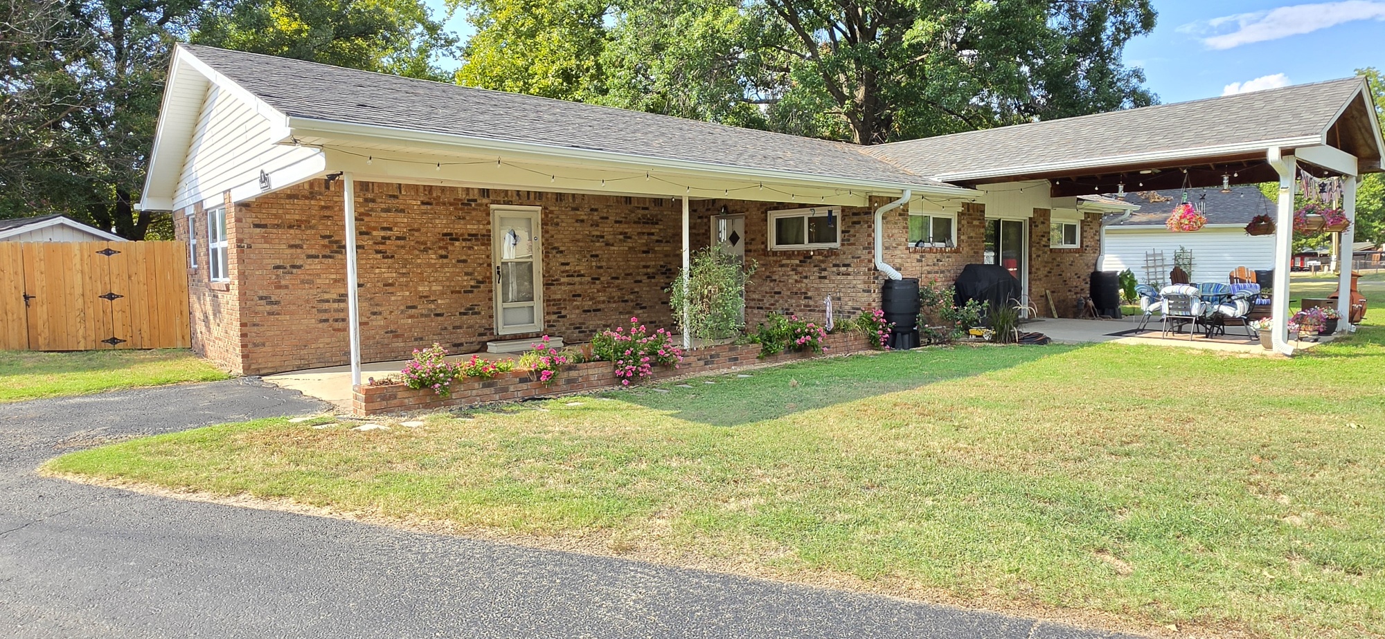 17 Breakenridge Drive Eufaula OK 74432