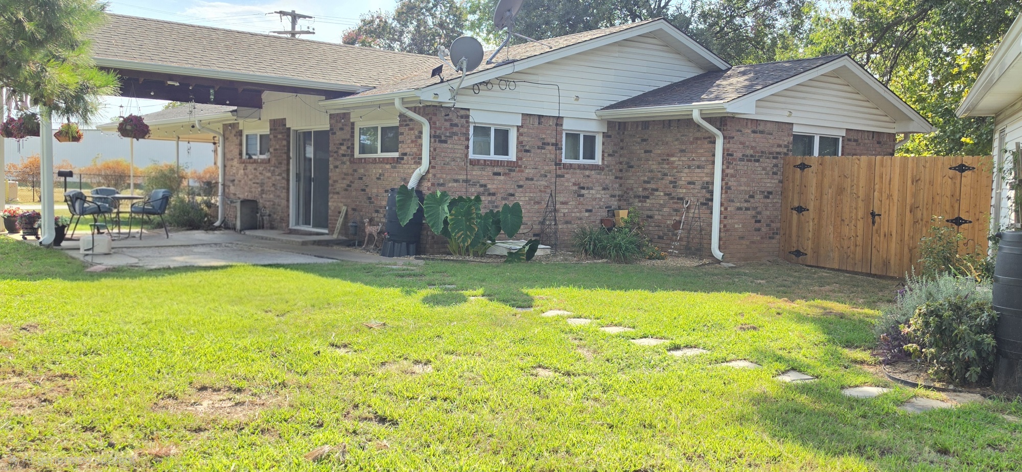 17 Breakenridge Drive Eufaula OK 74432