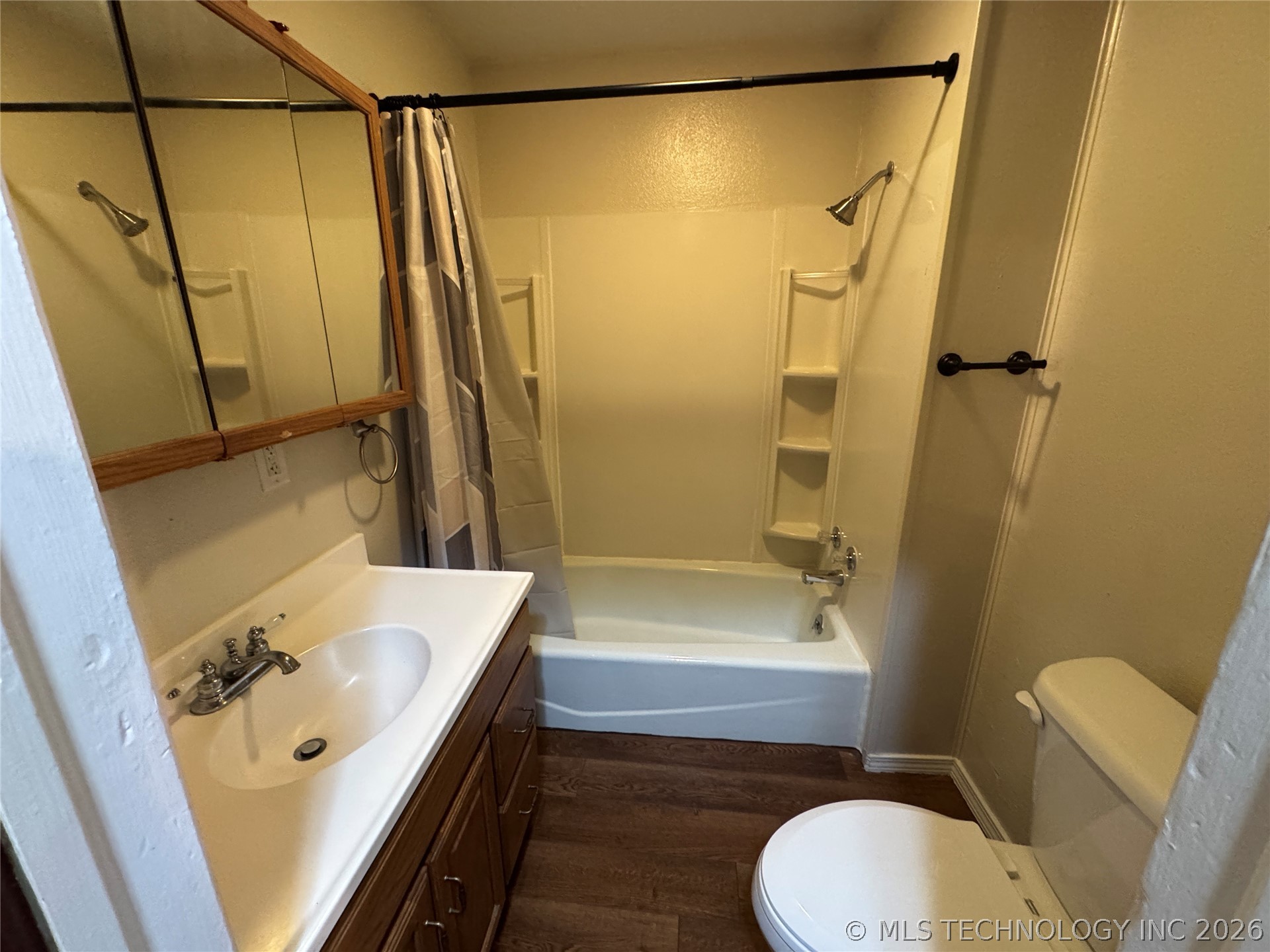 404 N Vine Avenue Cleveland OK 74020