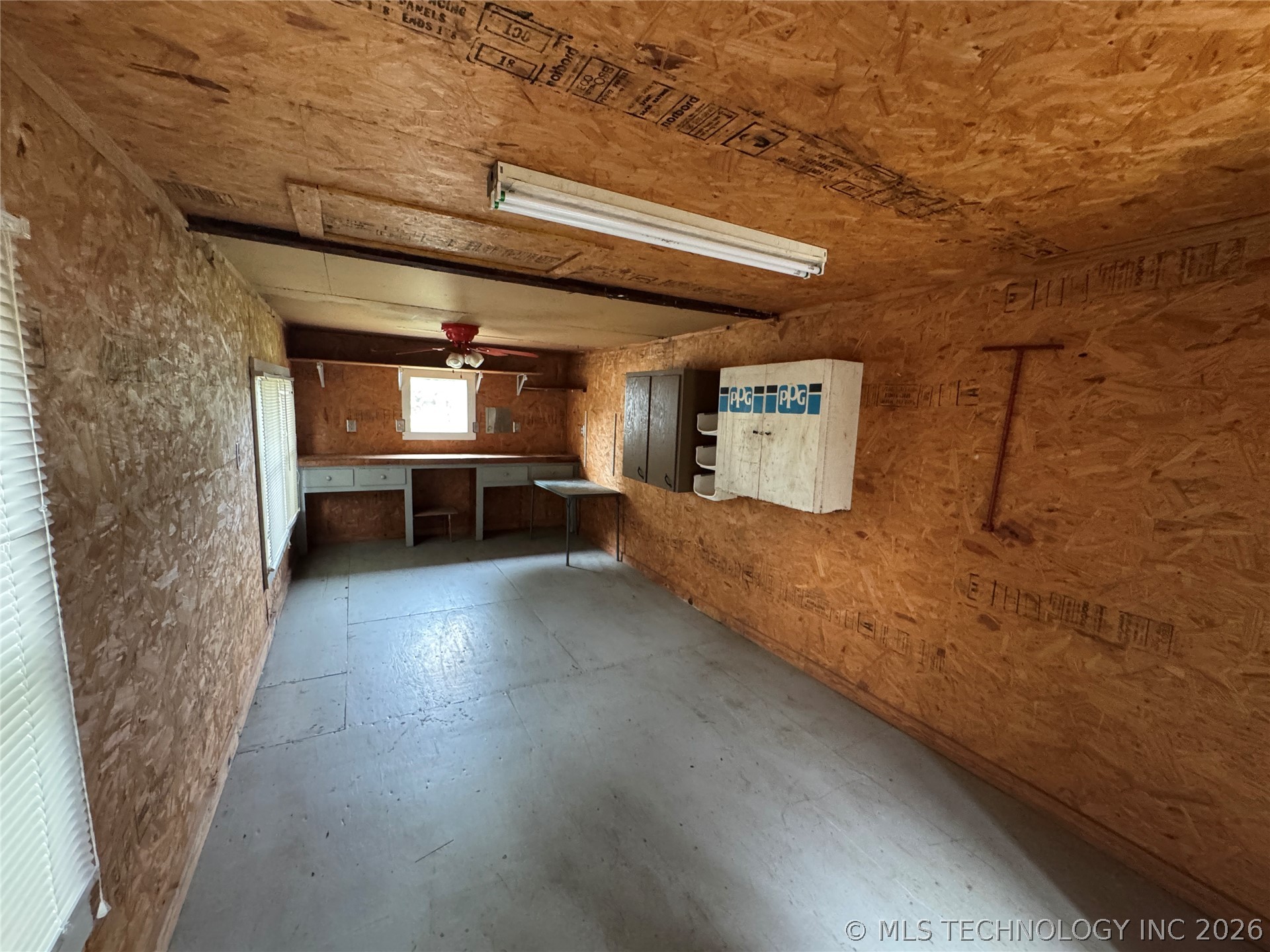 404 N Vine Avenue Cleveland OK 74020