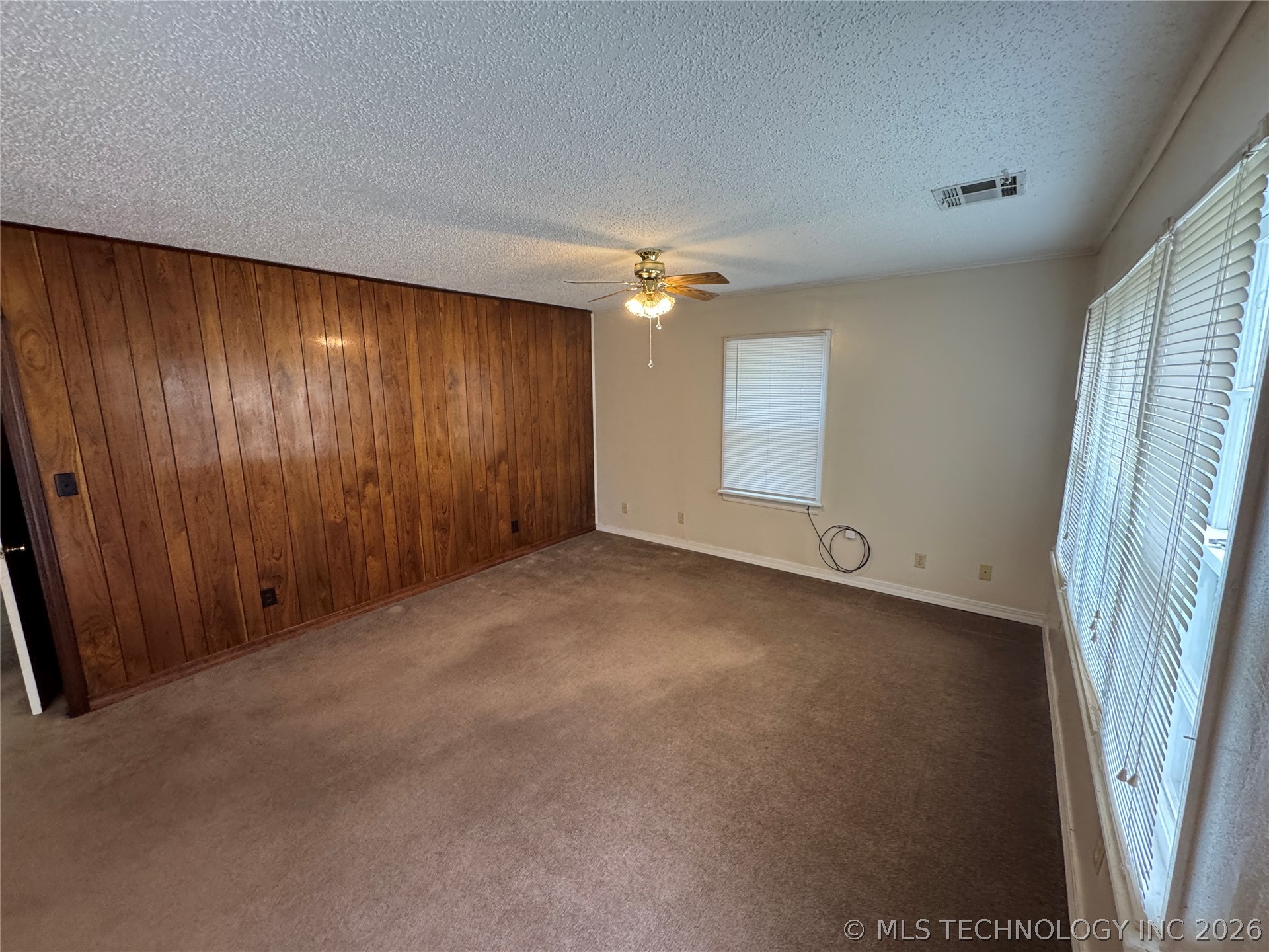 404 N Vine Avenue Cleveland OK 74020