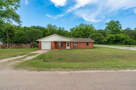 104 NE 7th Perkins OK 74059