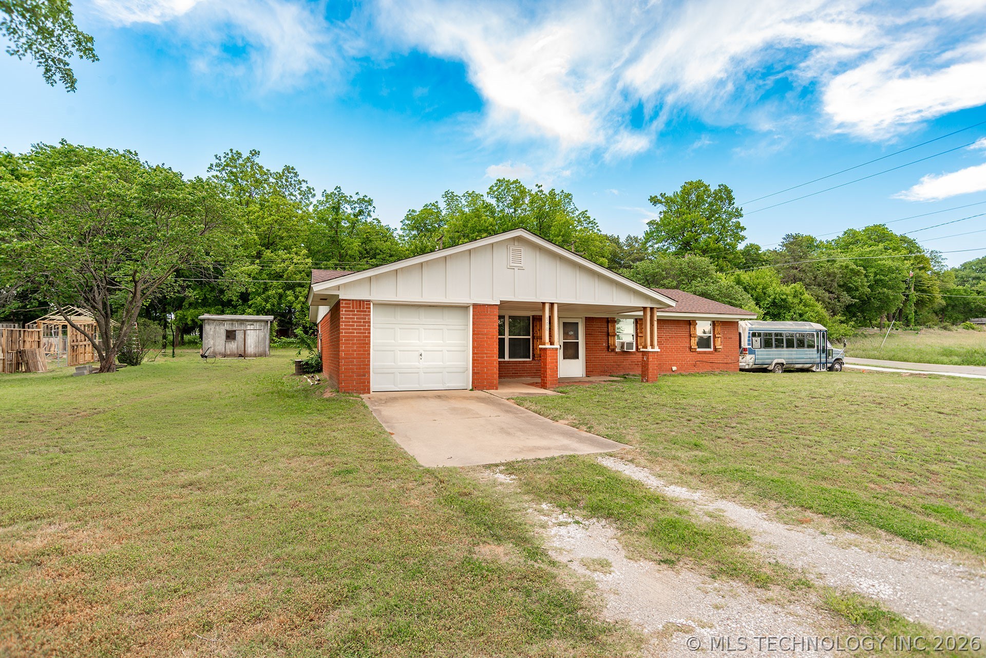 104 NE 7th Perkins OK 74059