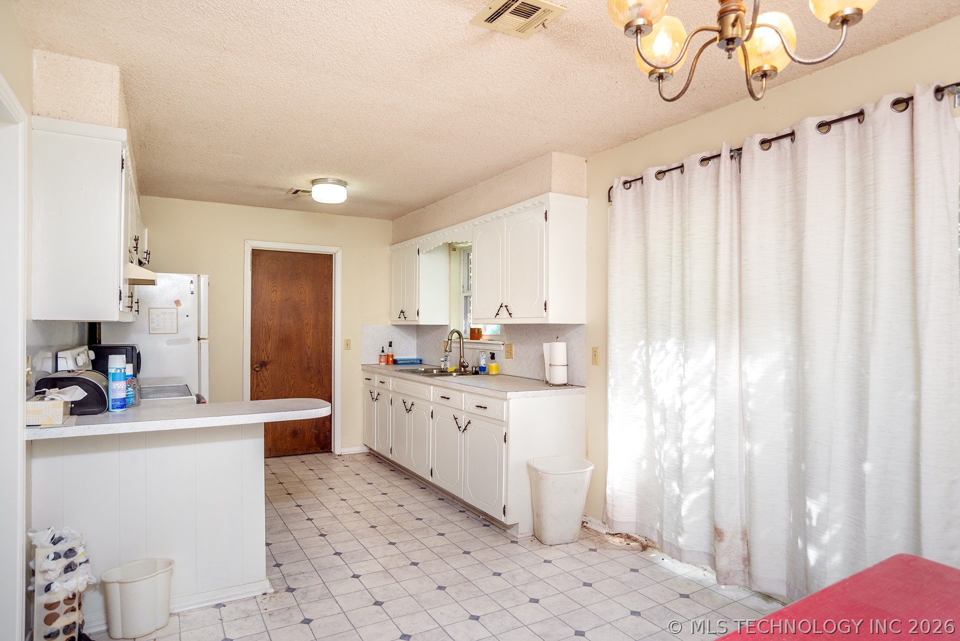 104 NE 7th Perkins OK 74059