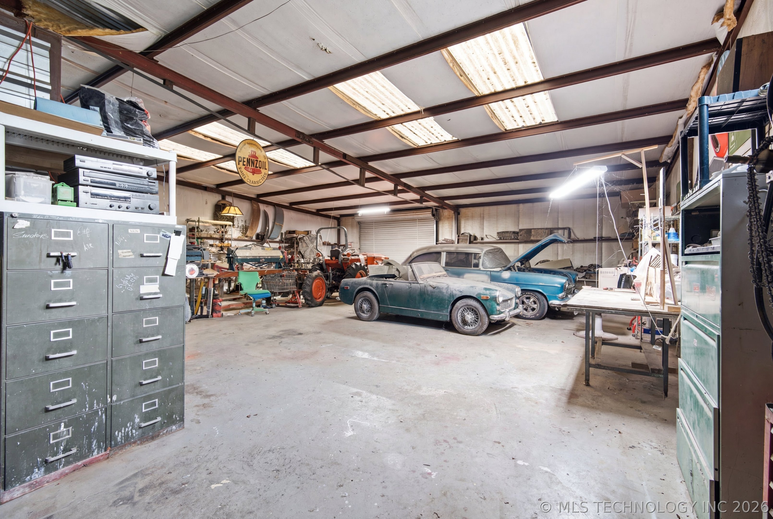 8049 N Highway 10 Tahlequah OK 74464