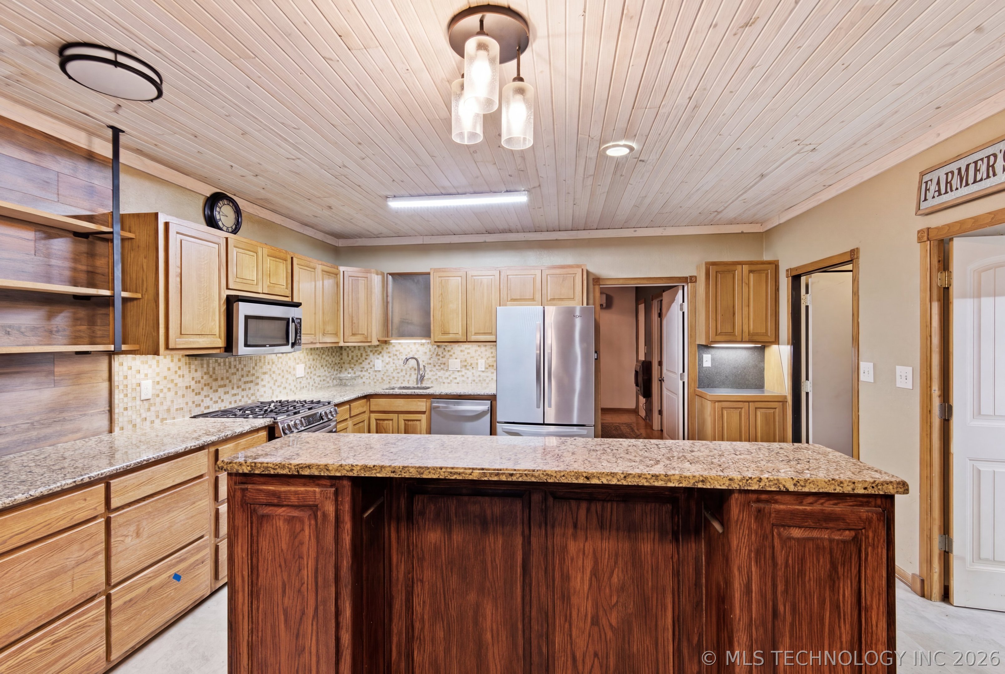 8049 N Highway 10 Tahlequah OK 74464