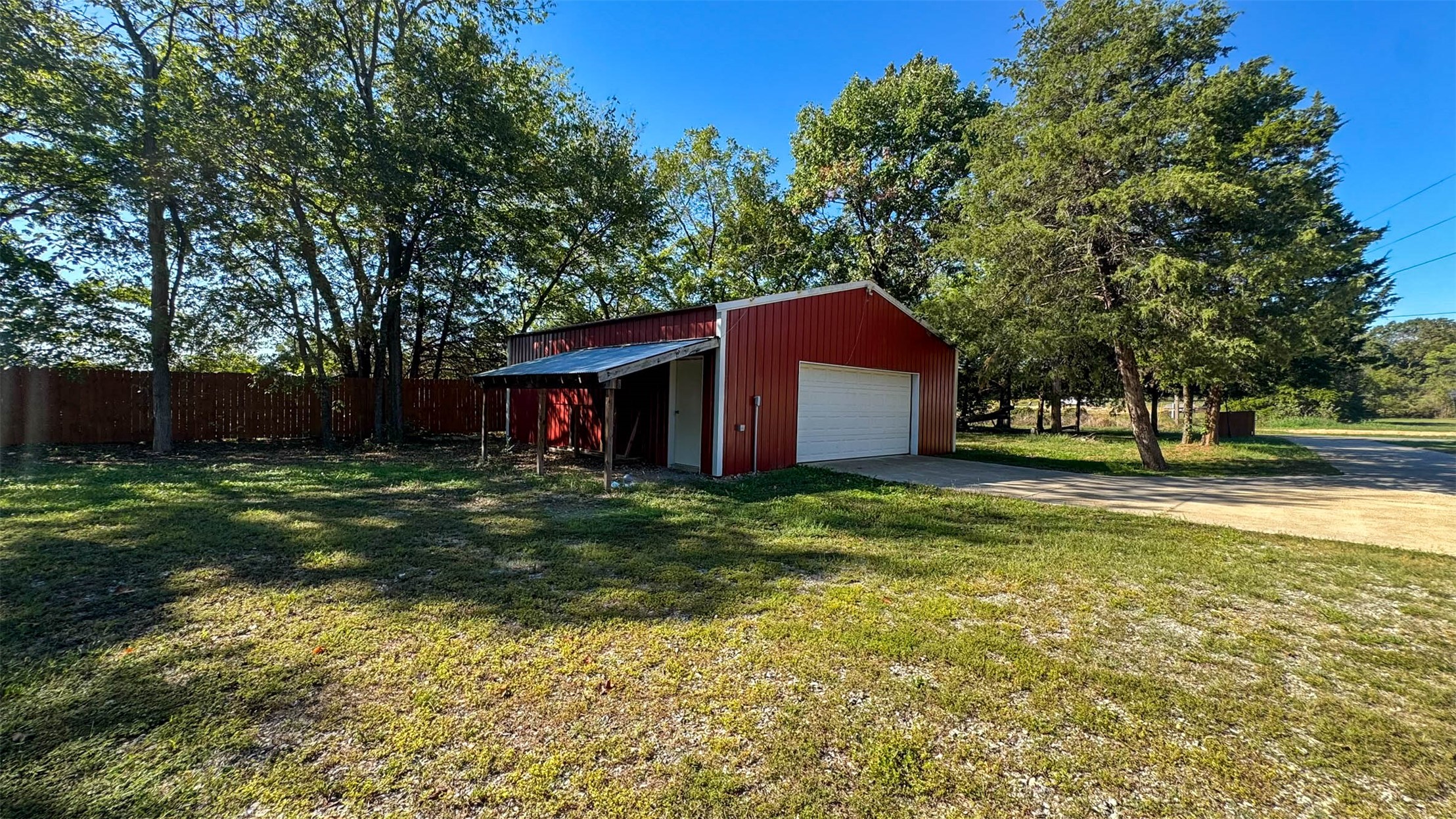 12992 W Killabrew Road Hulbert OK 74441