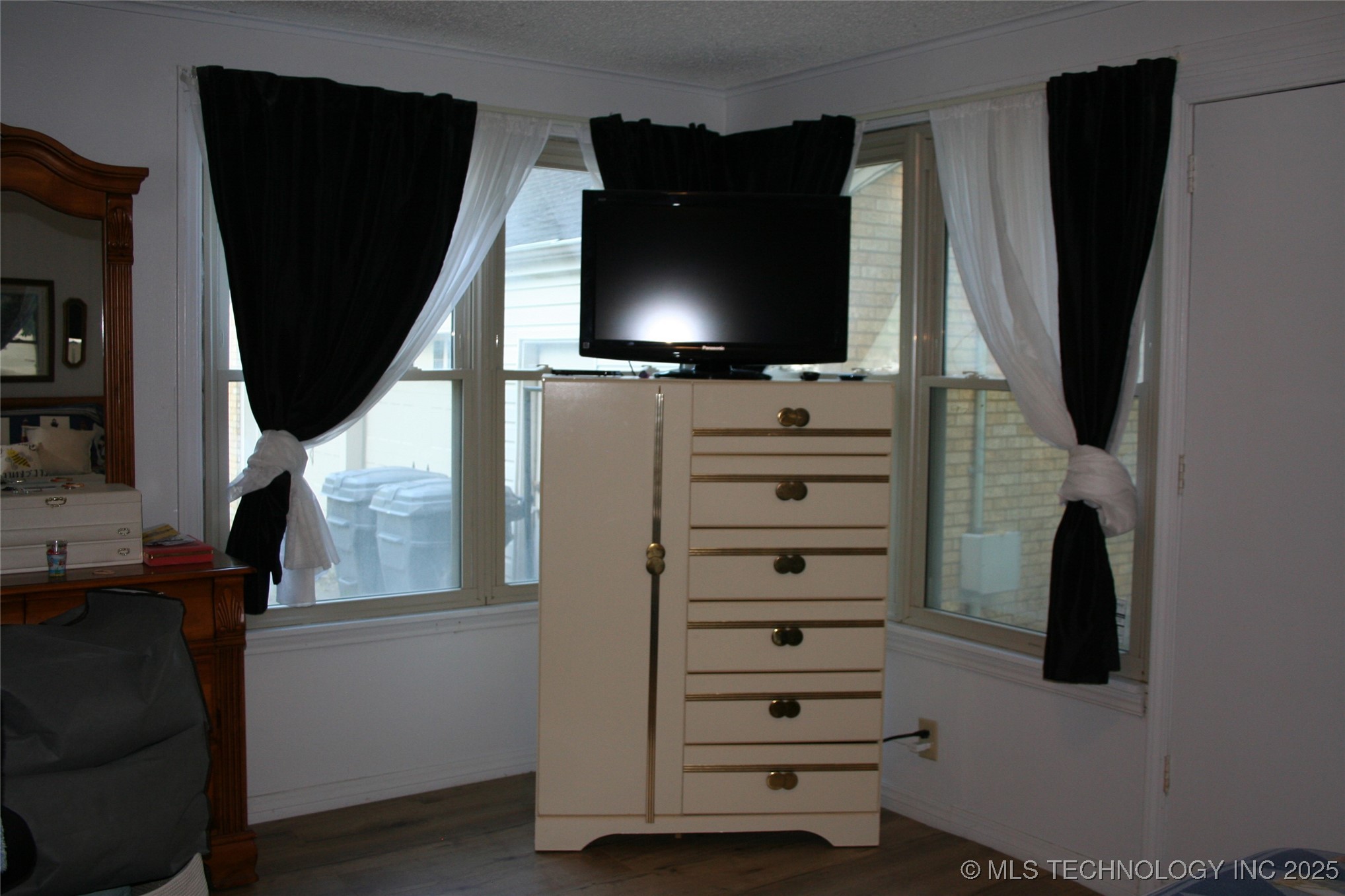 1804 Stanley SW Ardmore OK 73401