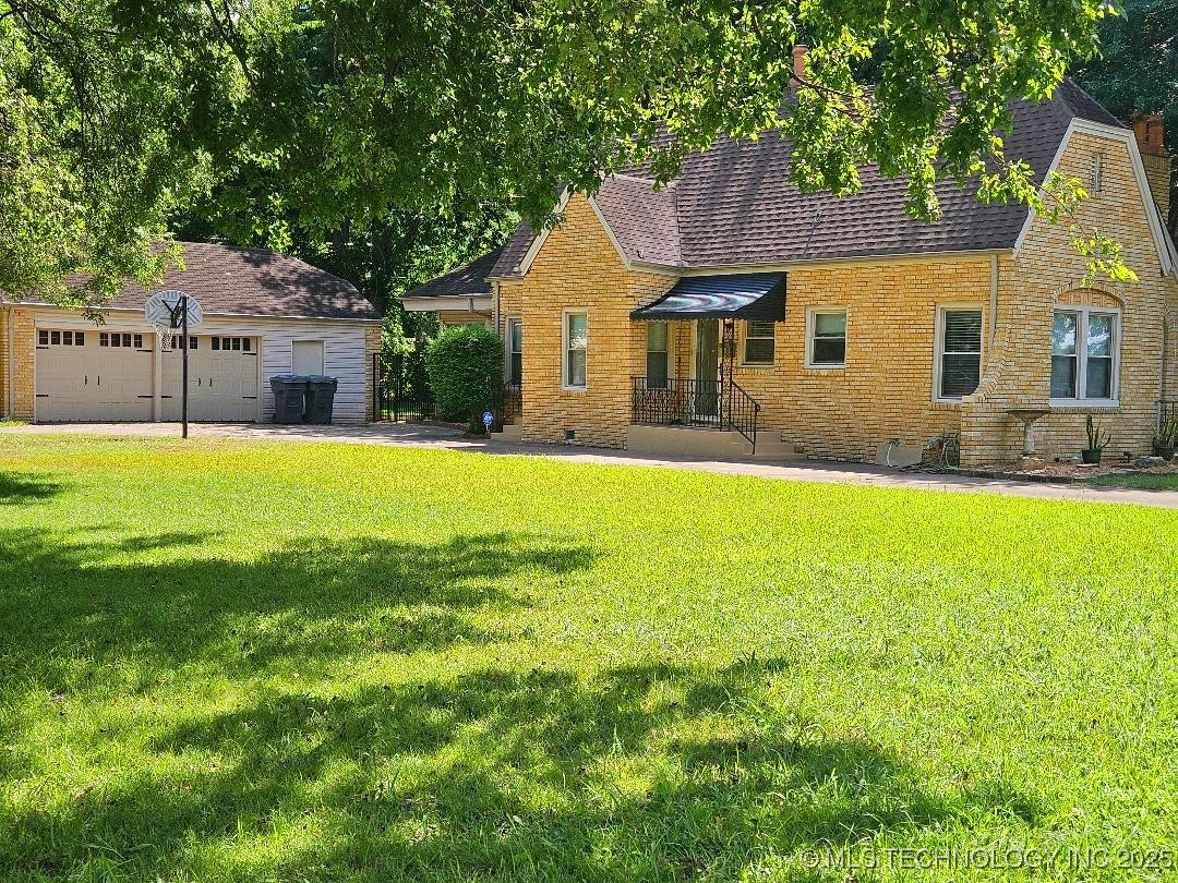 1804 Stanley SW Ardmore OK 73401