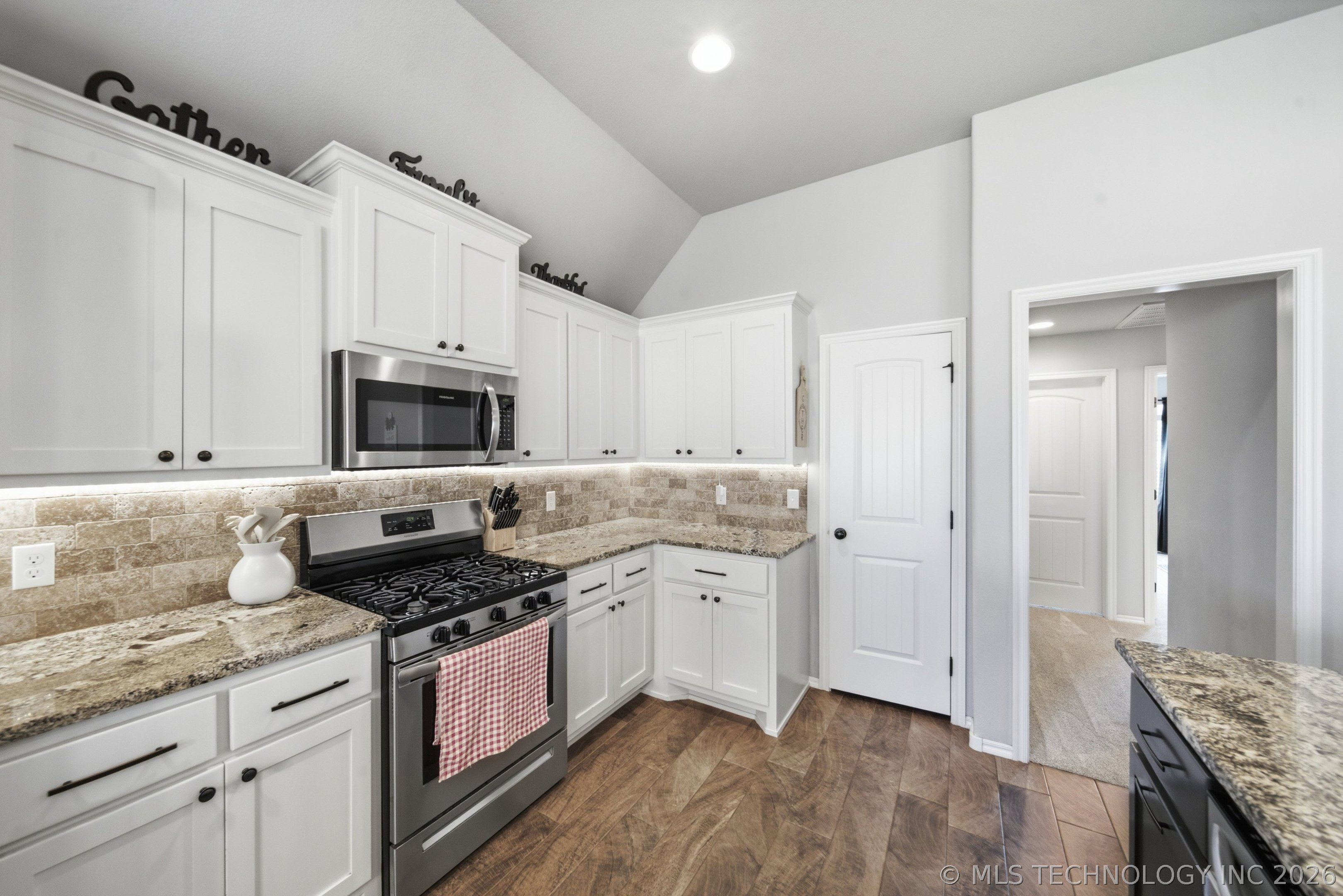 1485 W Keeling Avenue Sapulpa OK 74066