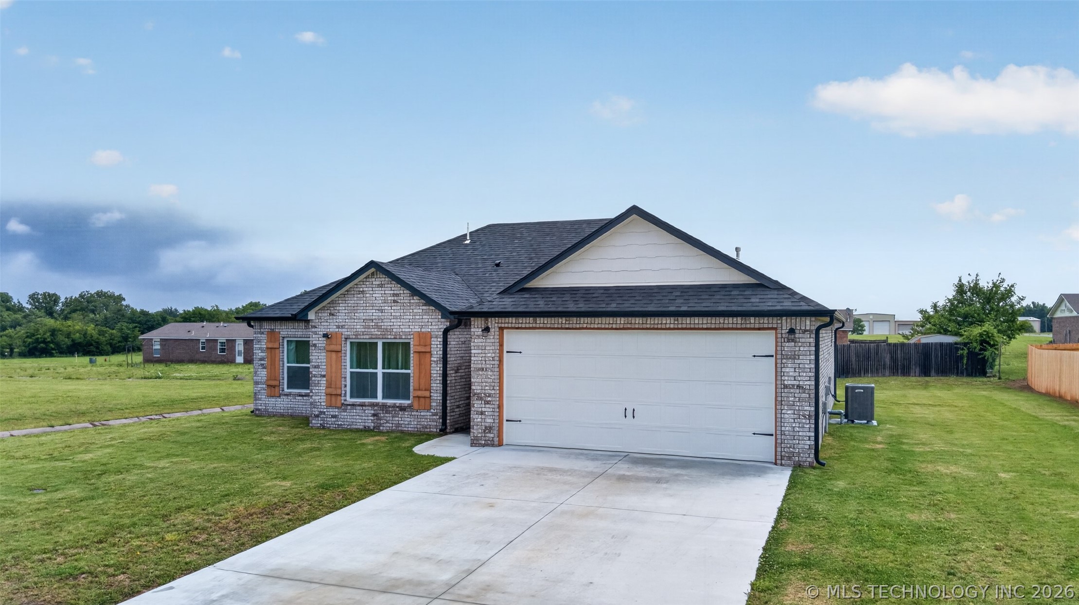 5825 Bluestem Way Chelsea OK 74016