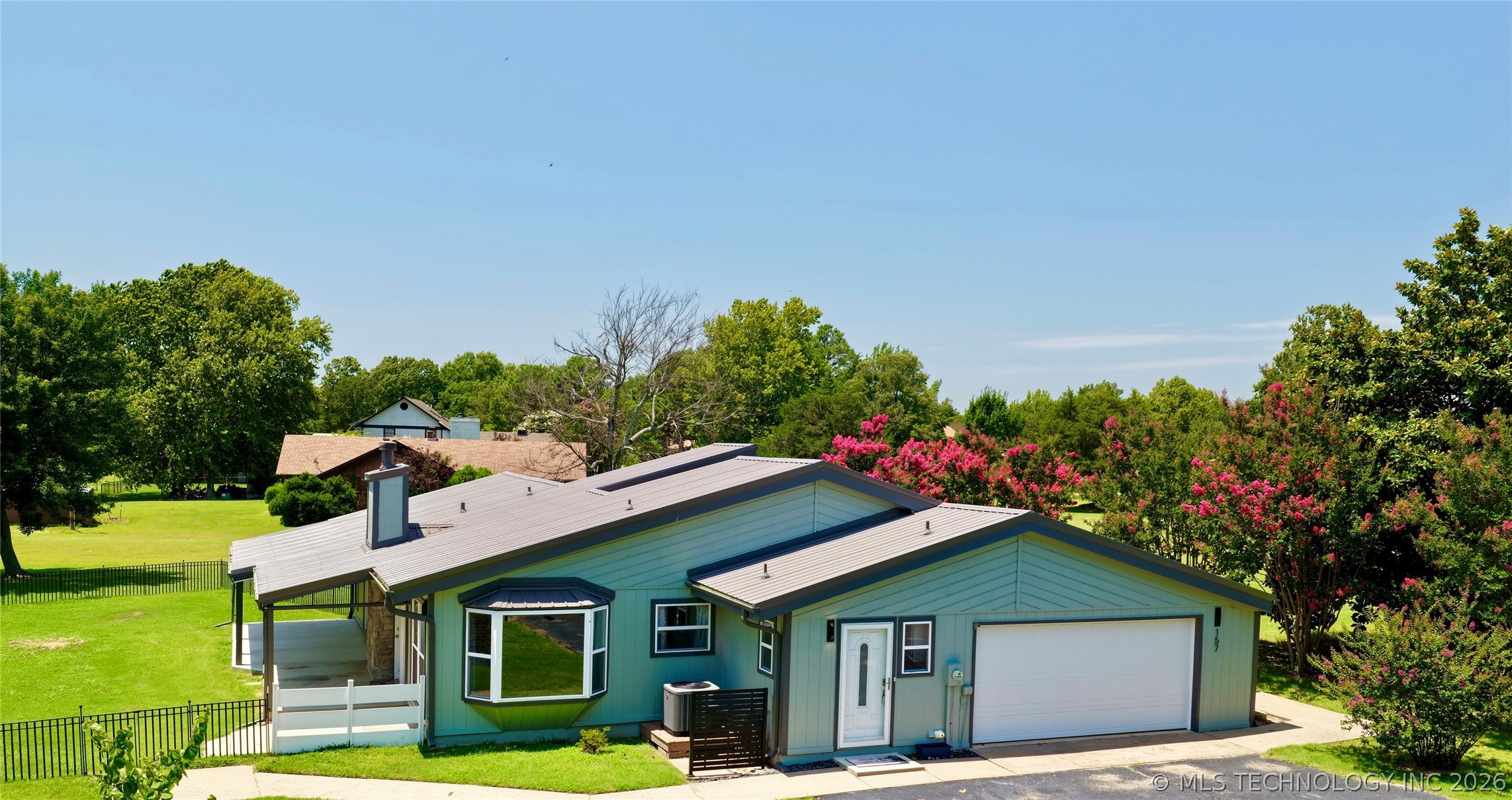 157 N Spinnaker Run Stigler OK 74462
