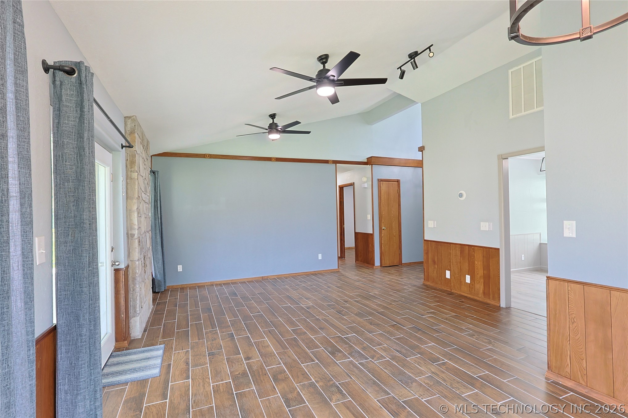 157 N Spinnaker Run Stigler OK 74462